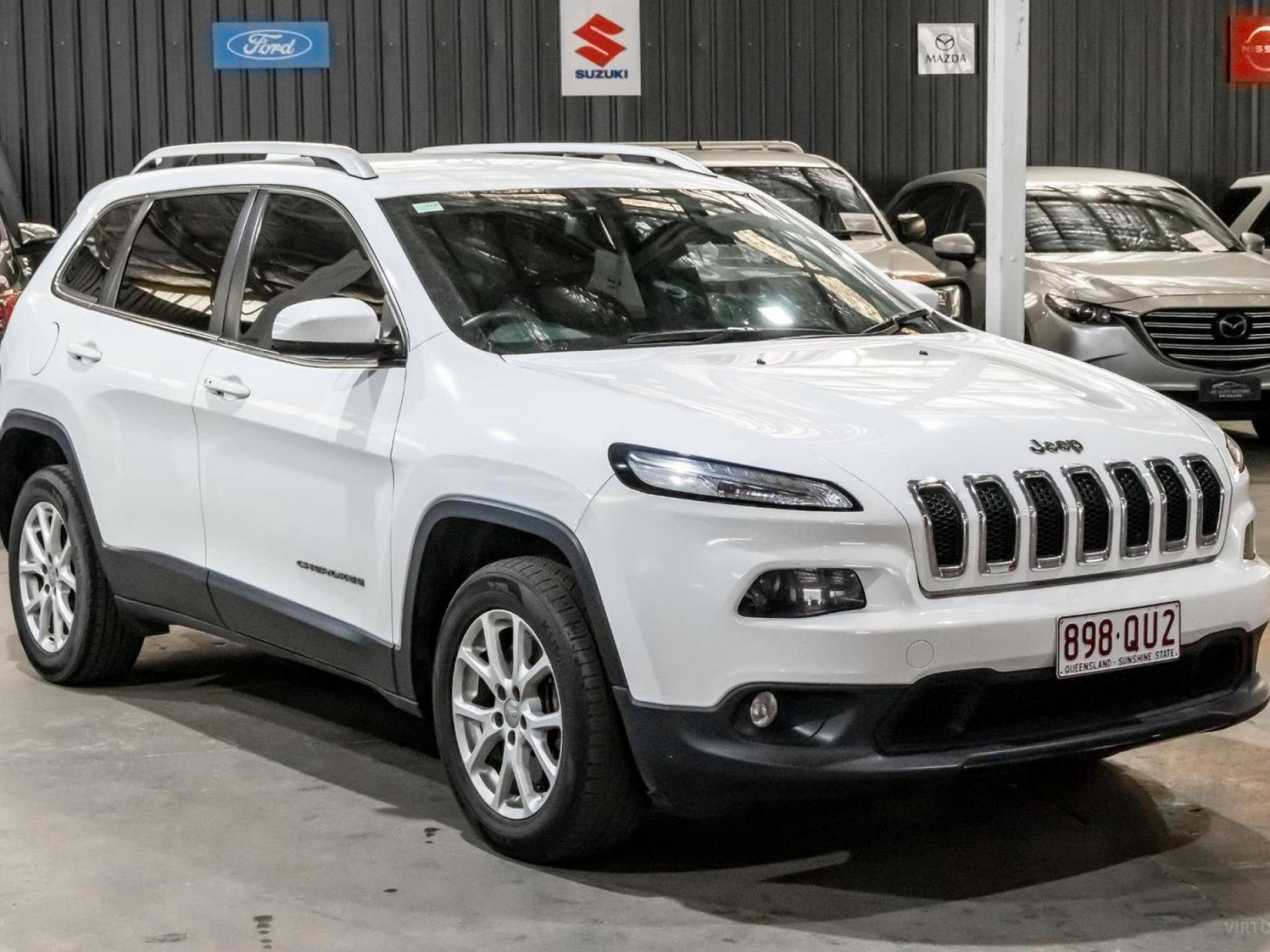JEEP CHEROKEE