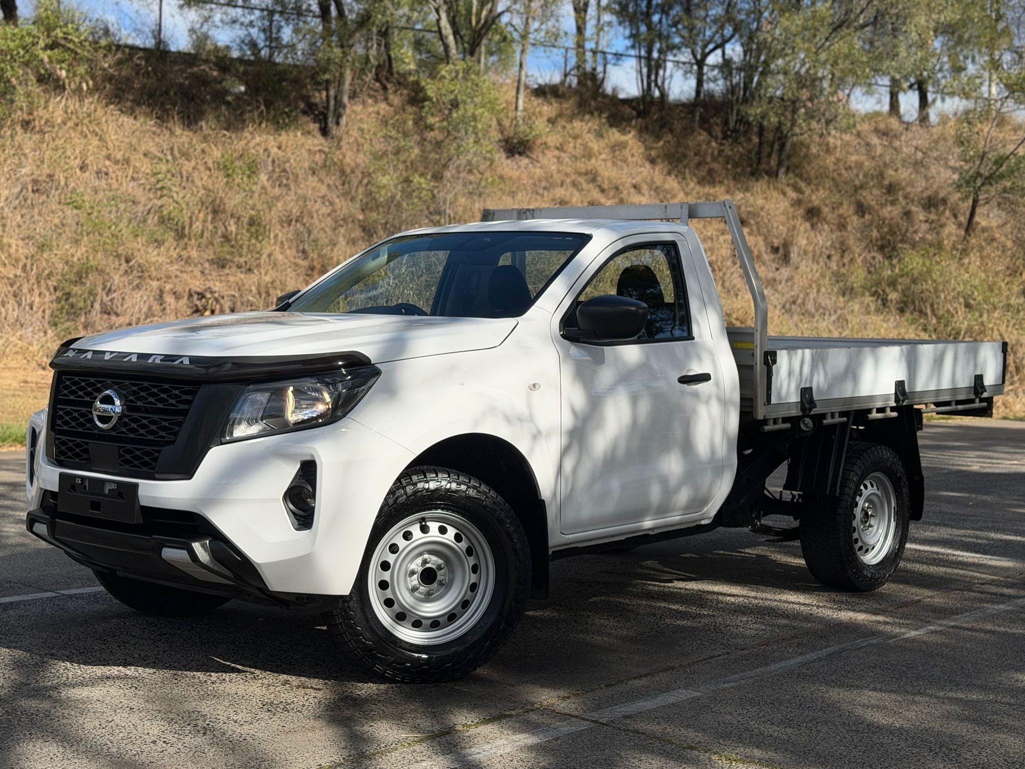 NISSAN NAVARA
