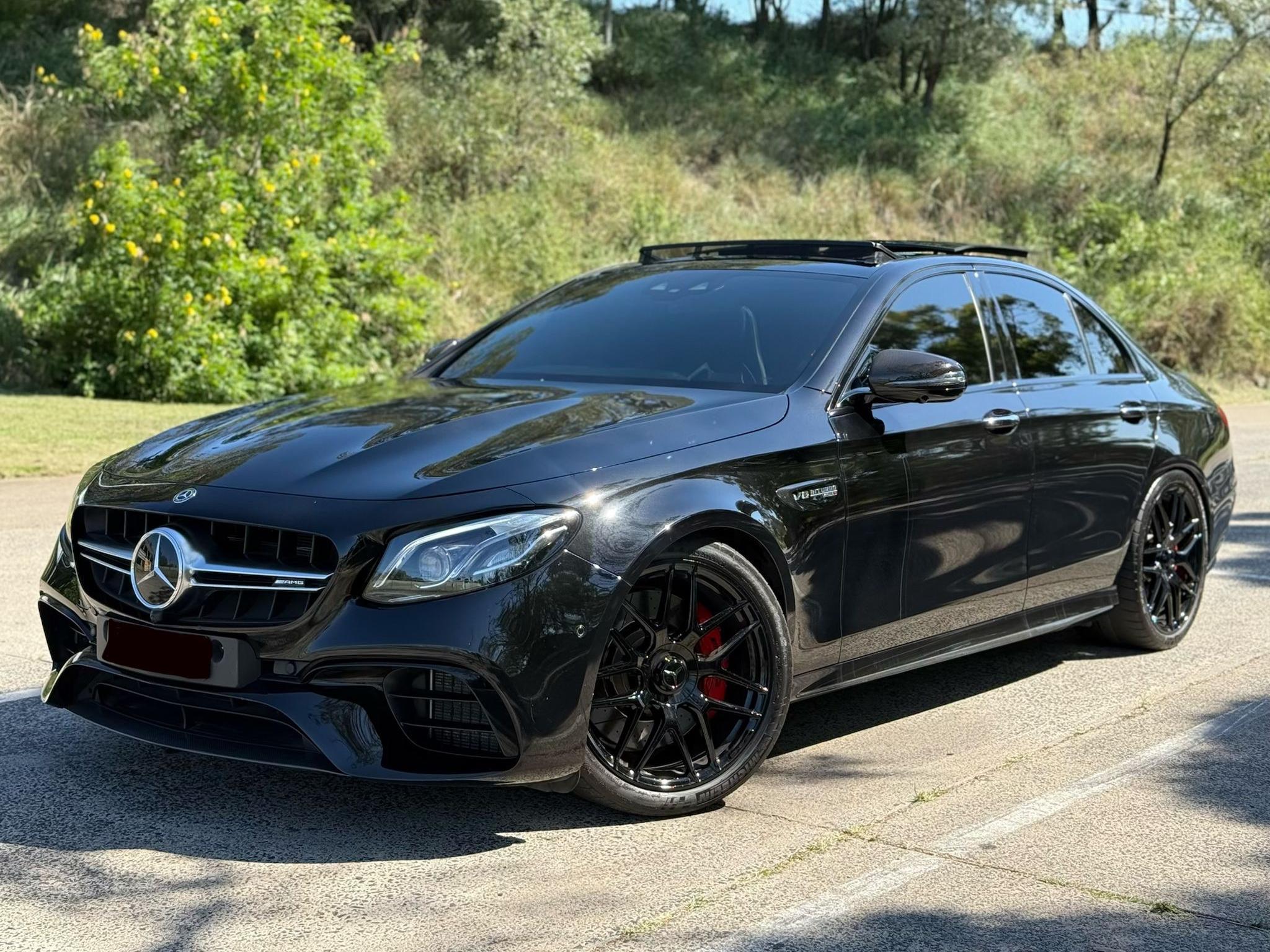 MERCEDES-AMG E