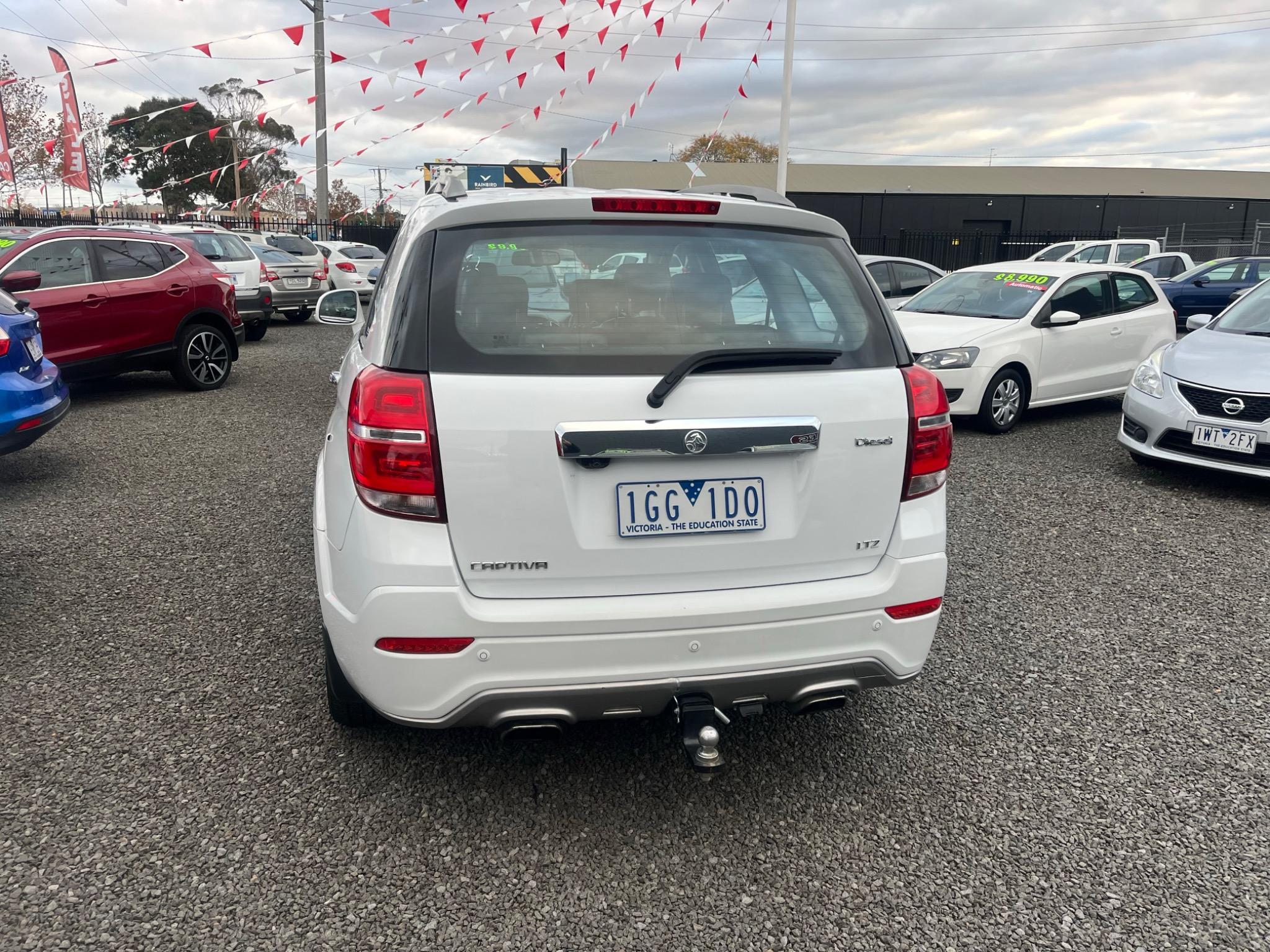 HOLDEN CAPTIVA