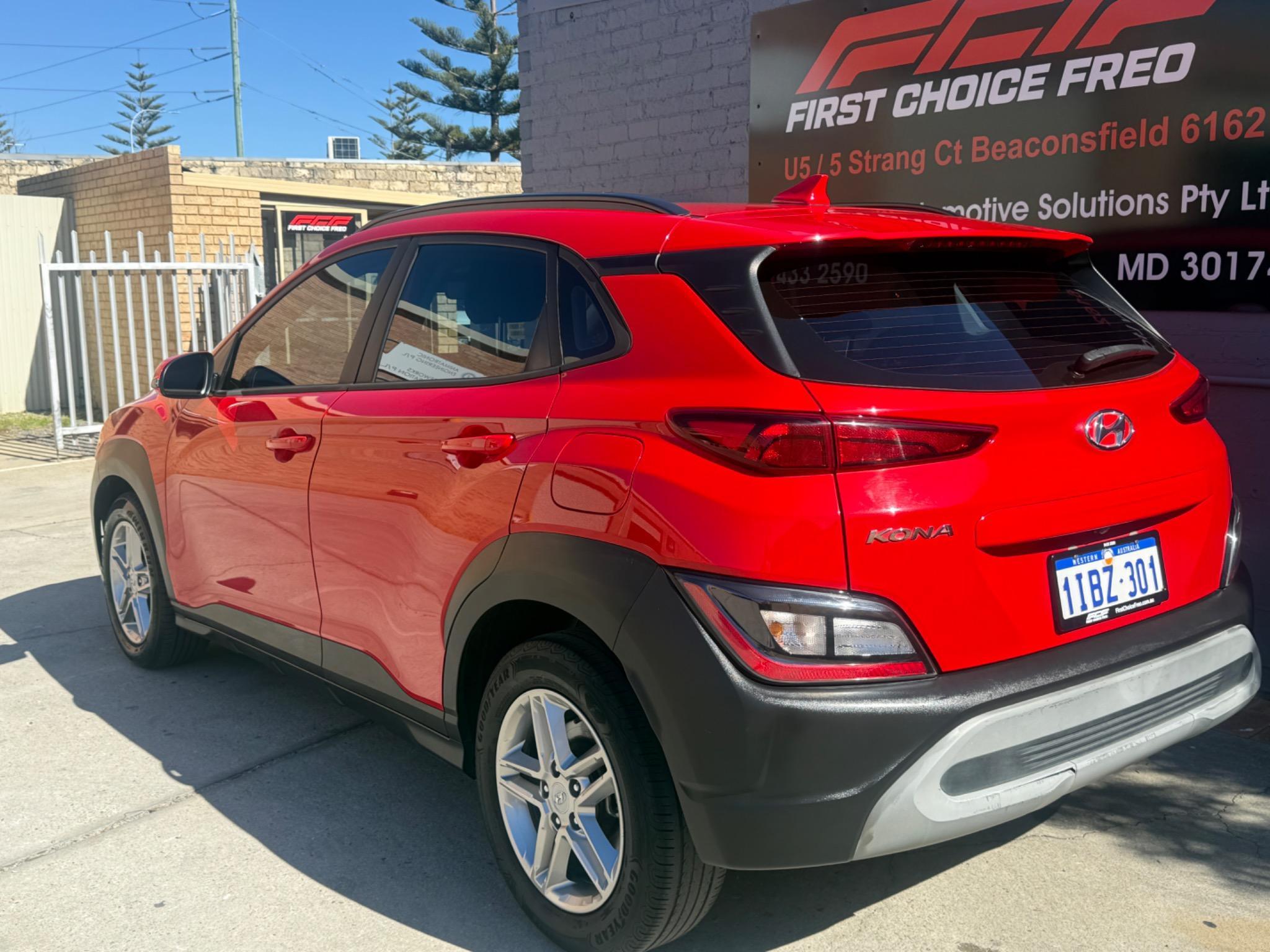 HYUNDAI KONA