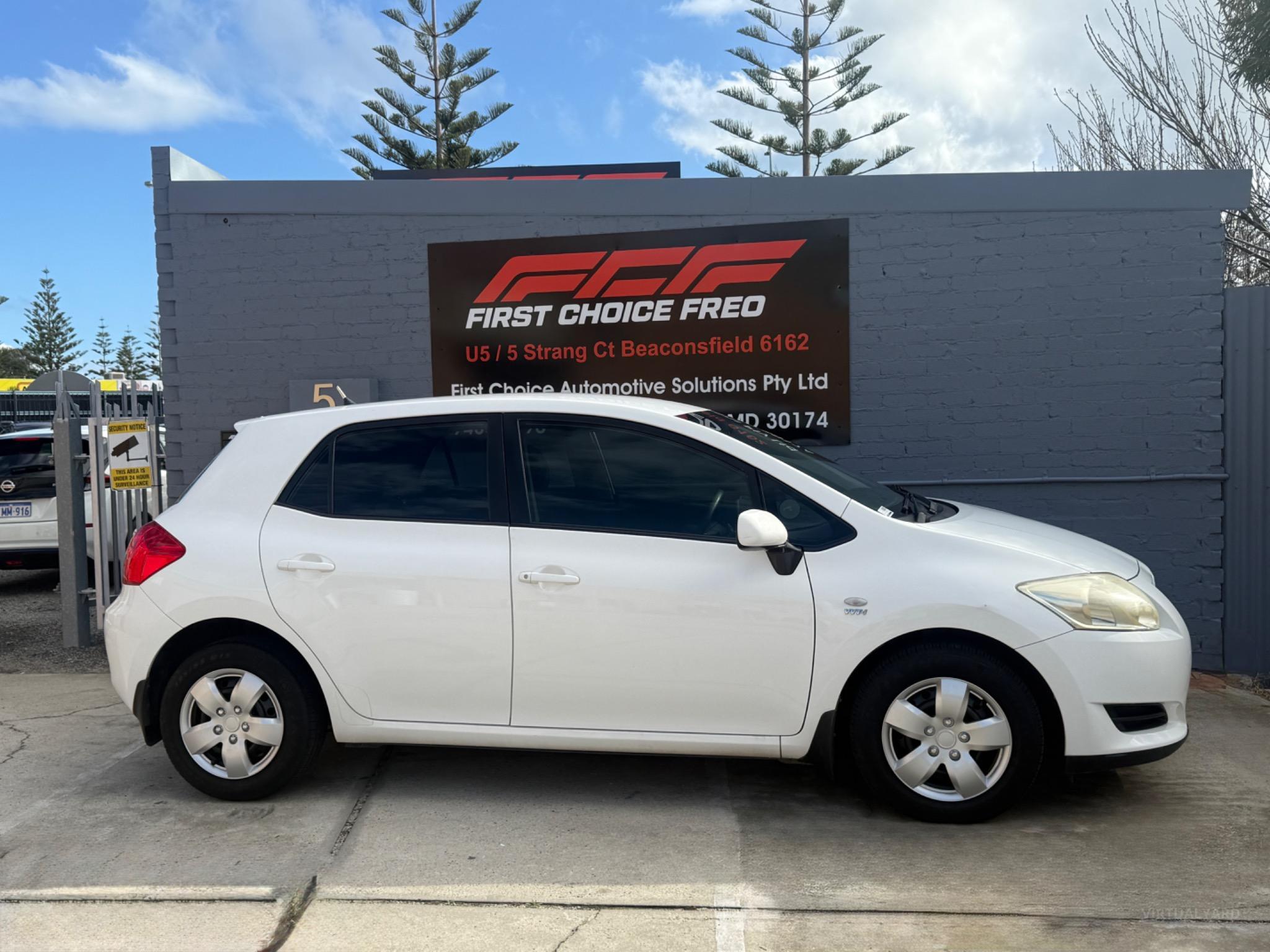 TOYOTA COROLLA