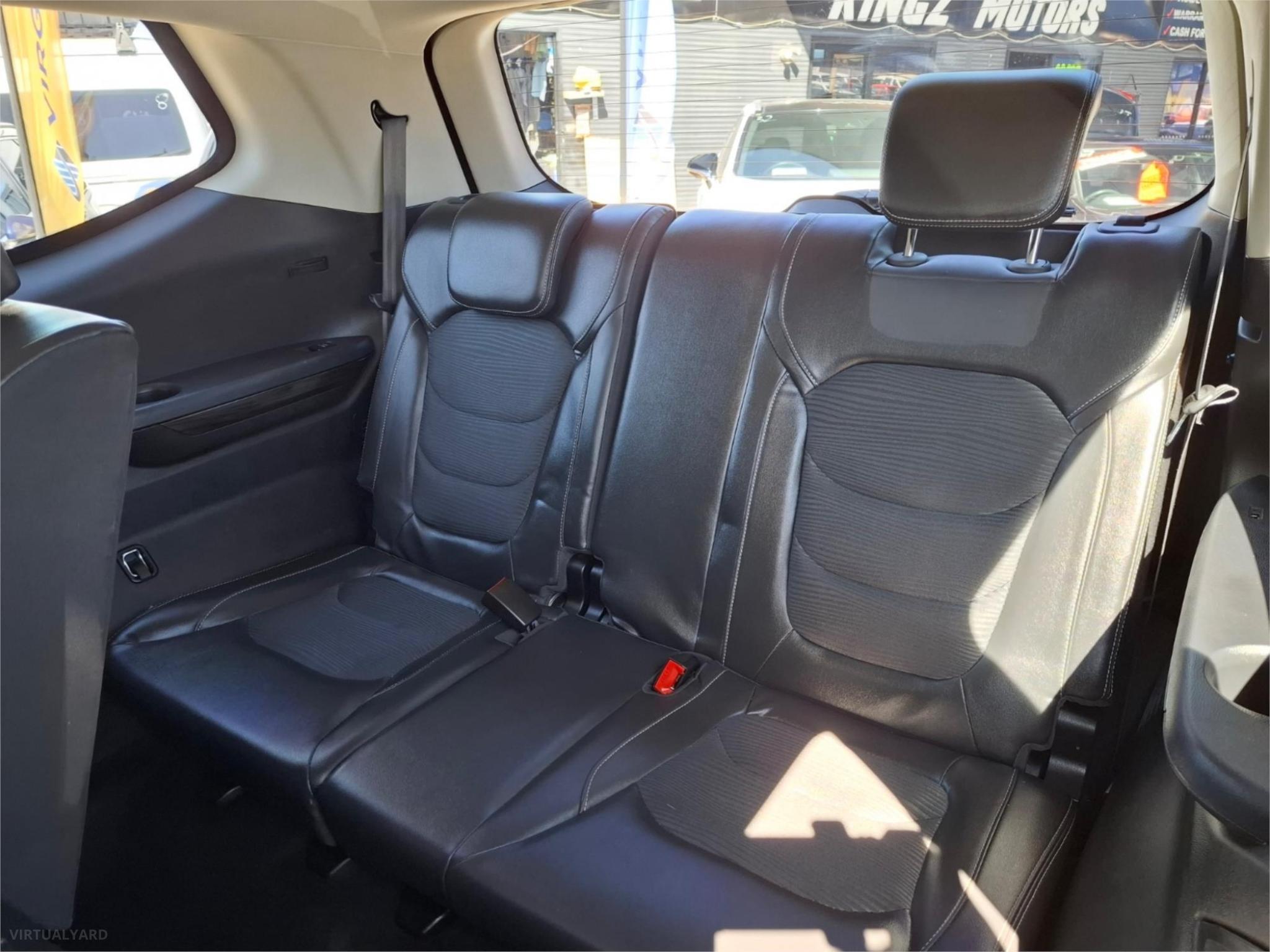 2022 LDV D90 SV9A WAGON 7ST 5DR SPTS AUTO 6SP 2.0T image 23