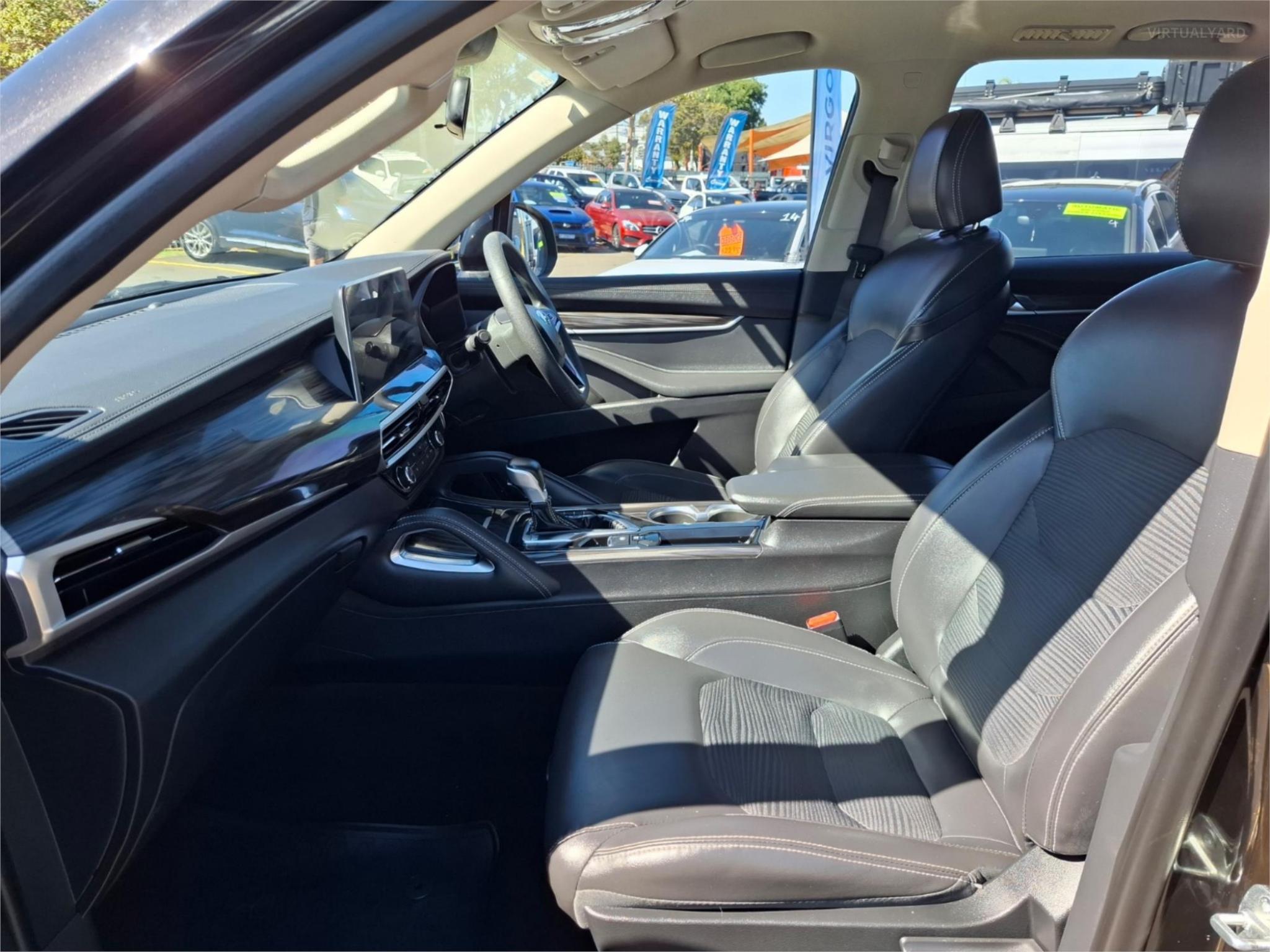 2022 LDV D90 SV9A WAGON 7ST 5DR SPTS AUTO 6SP 2.0T image 21