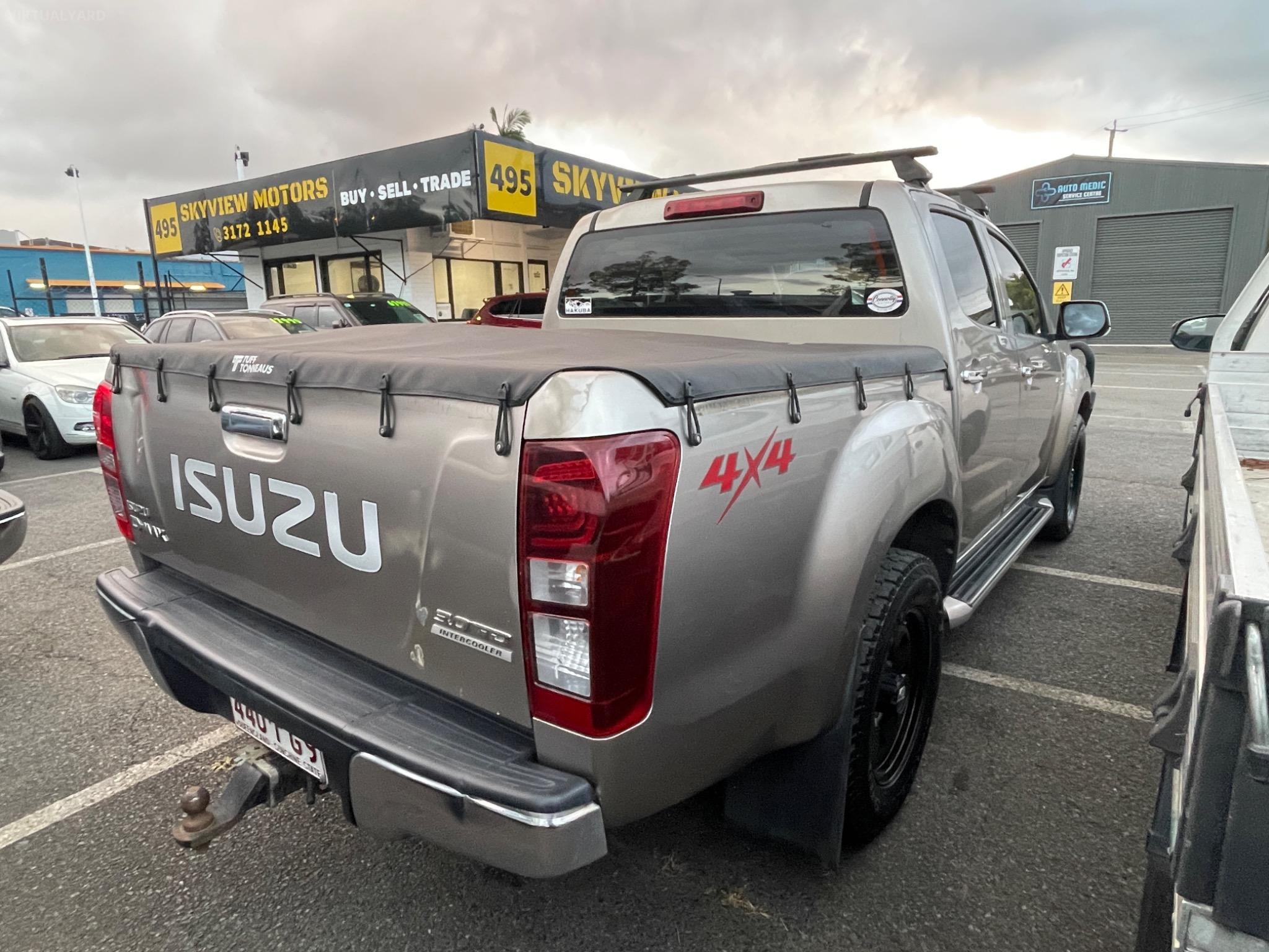 Isuzu D-MAX