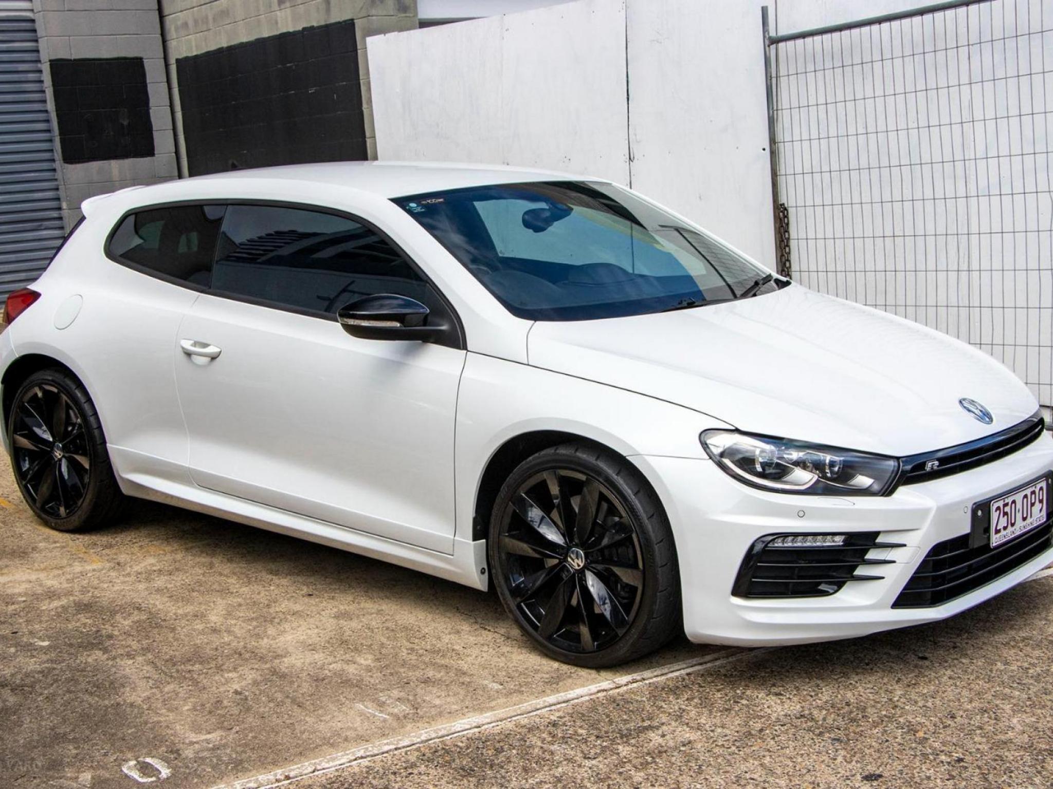 VOLKSWAGEN SCIROCCO