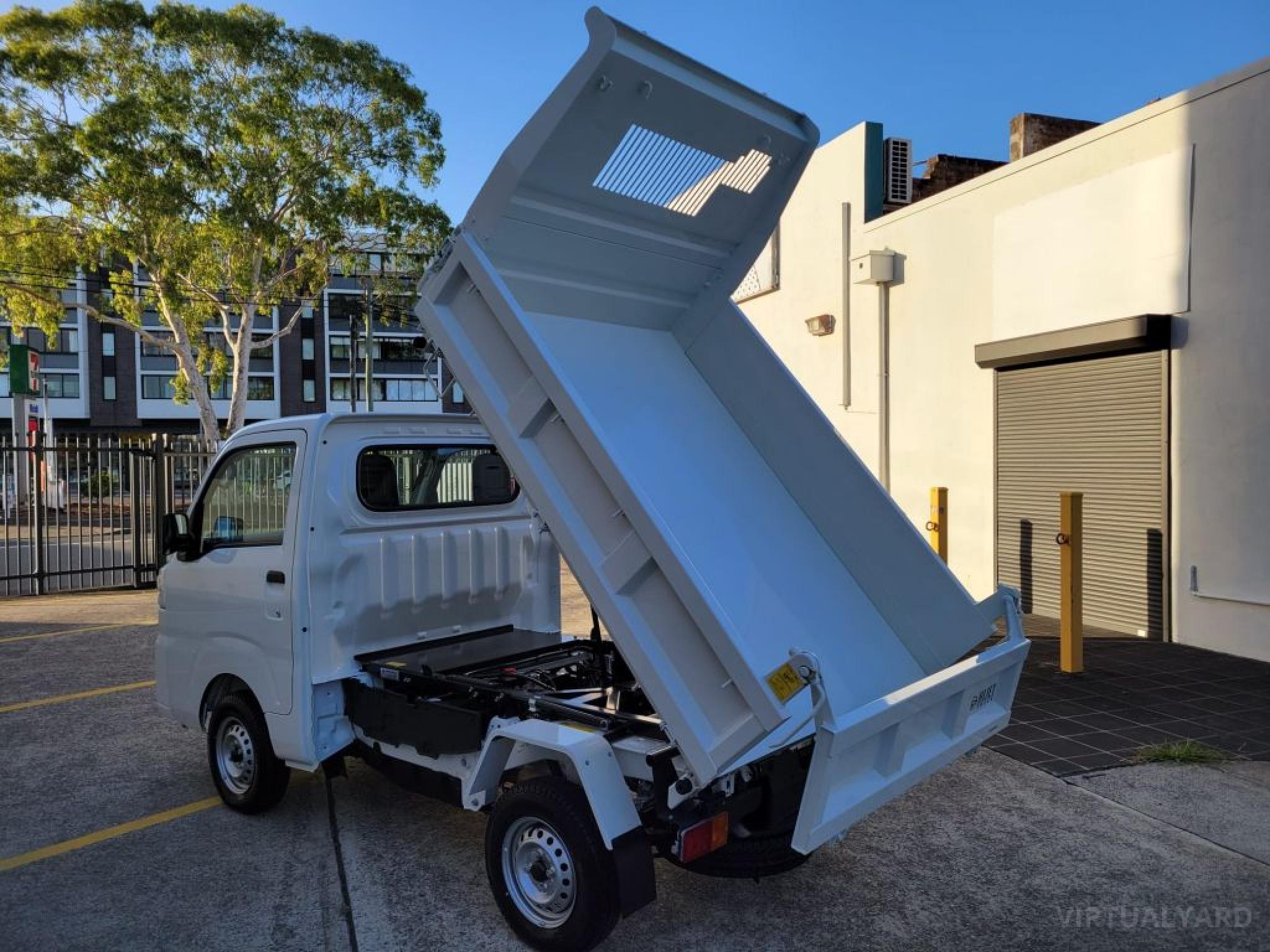 DAIHATSU HI-JET