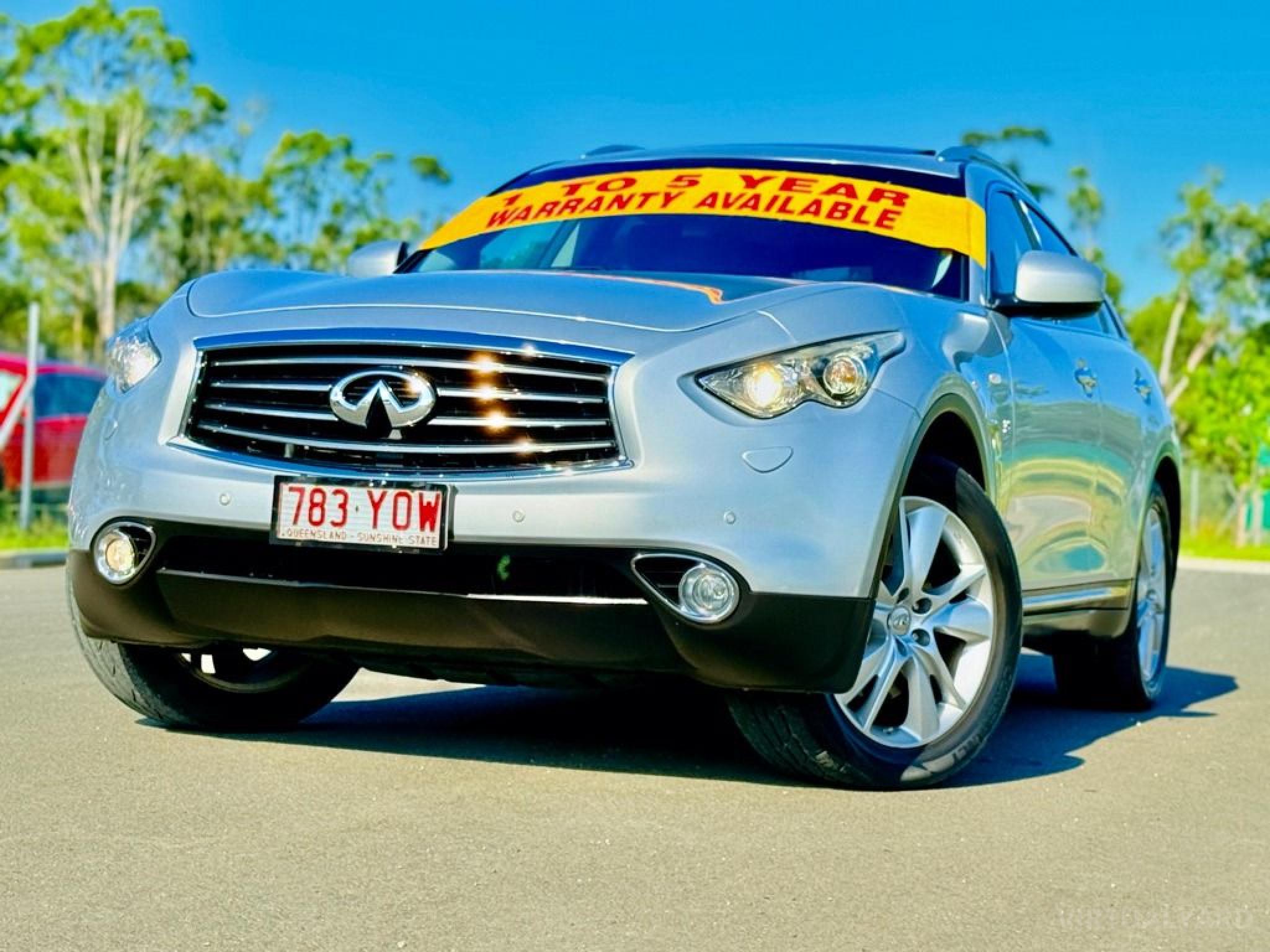 INFINITI QX70