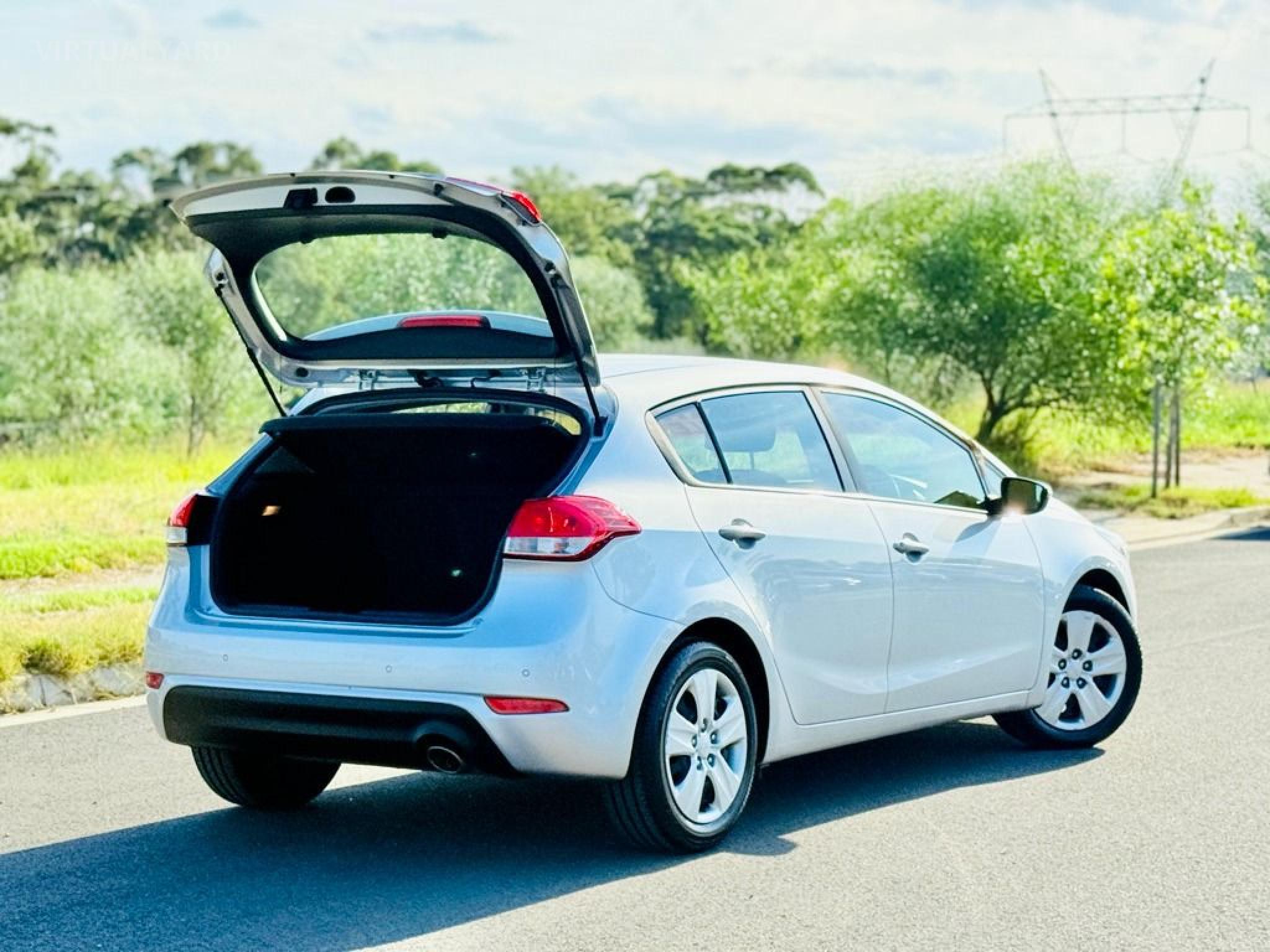 KIA CERATO