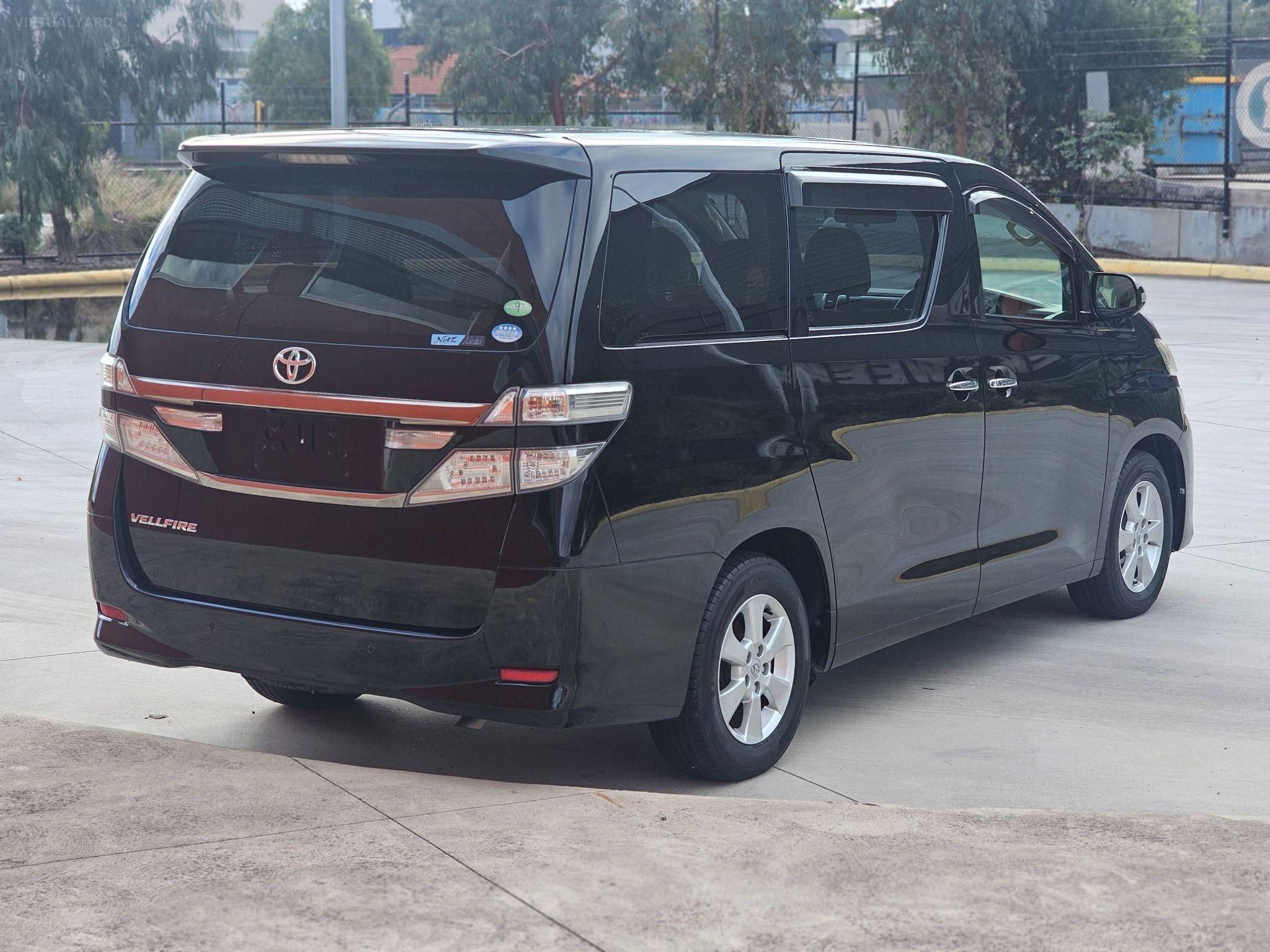 TOYOTA VELLFIRE
