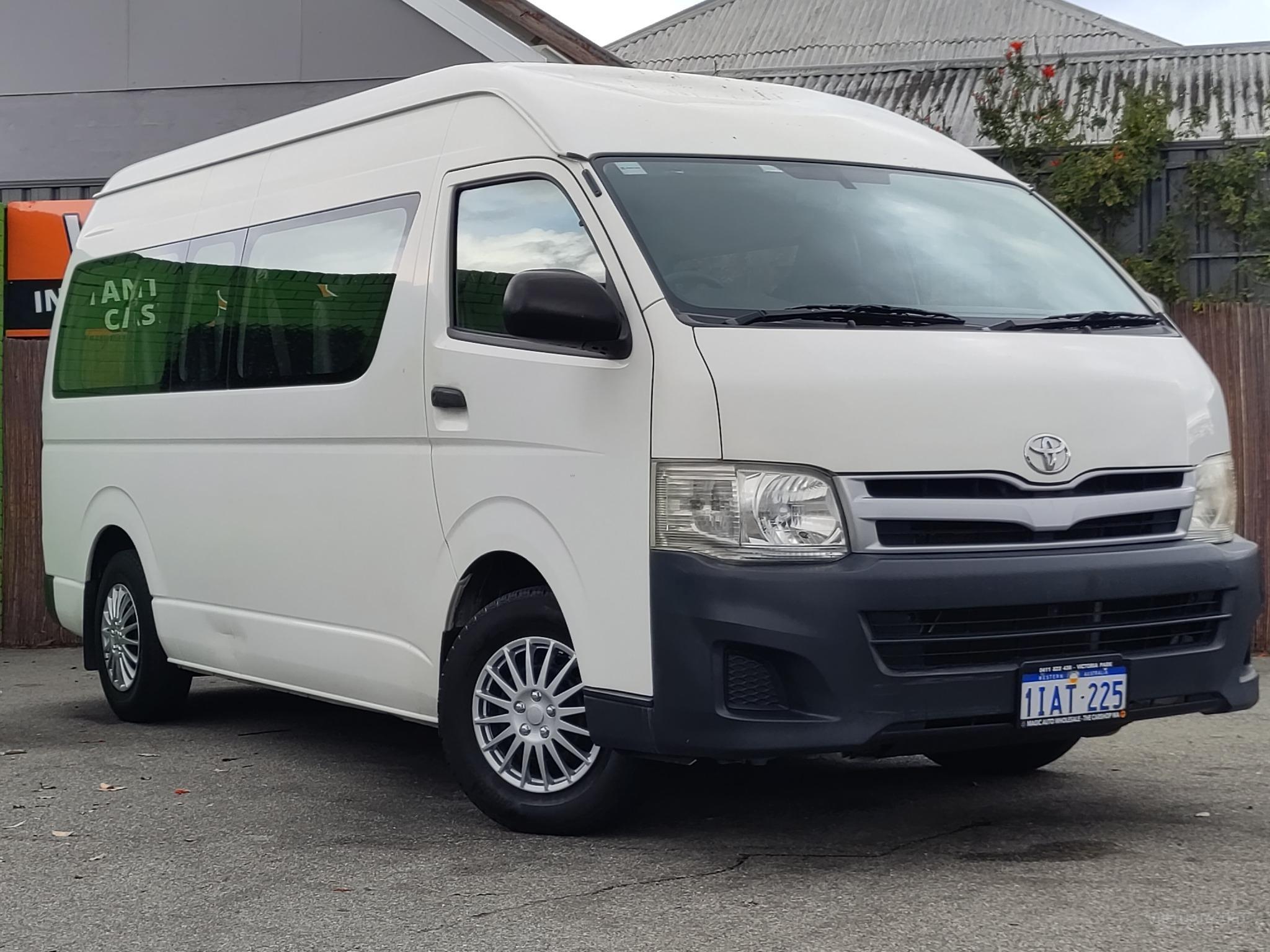 2012 Toyota Hiace LWB ** Commuter Bus High Roof 12 seater