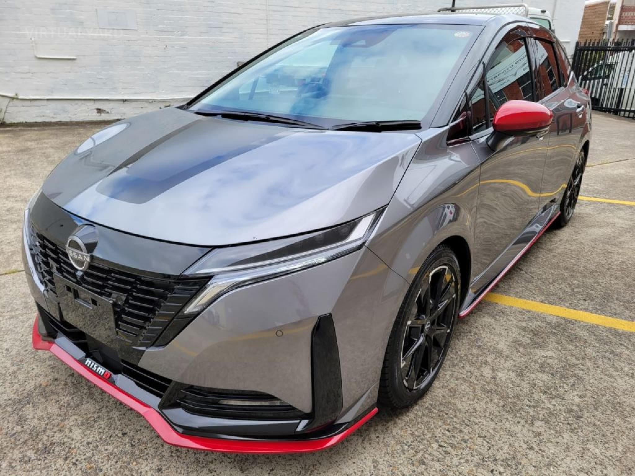 NISSAN AURA