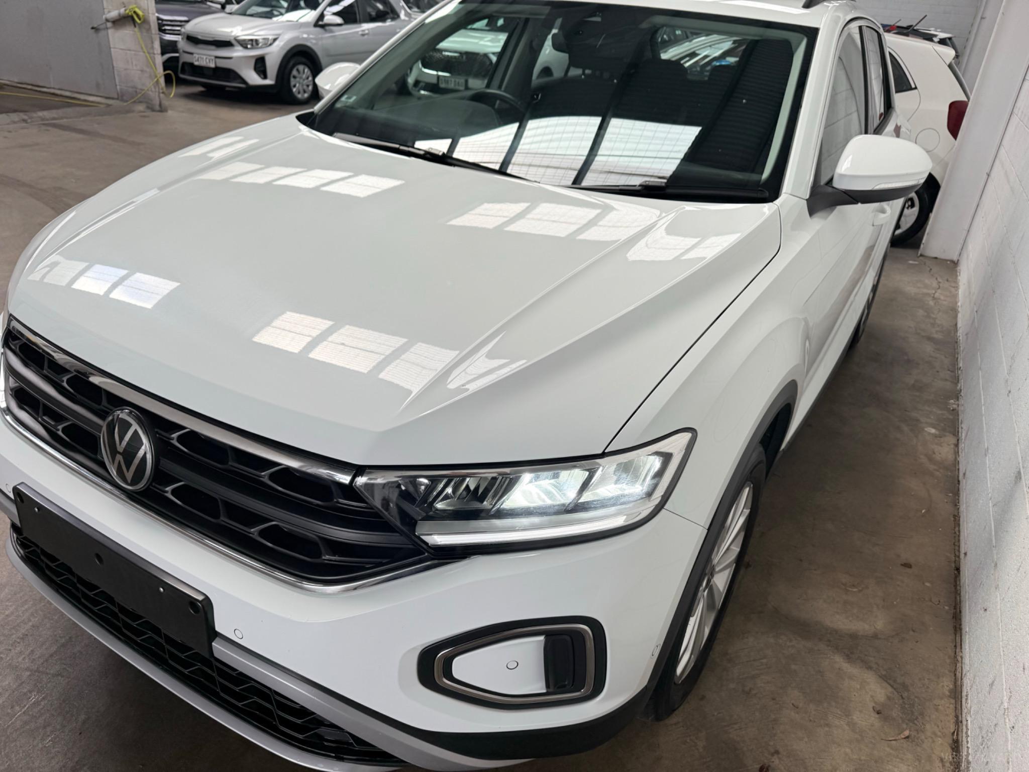 VOLKSWAGEN T-ROC