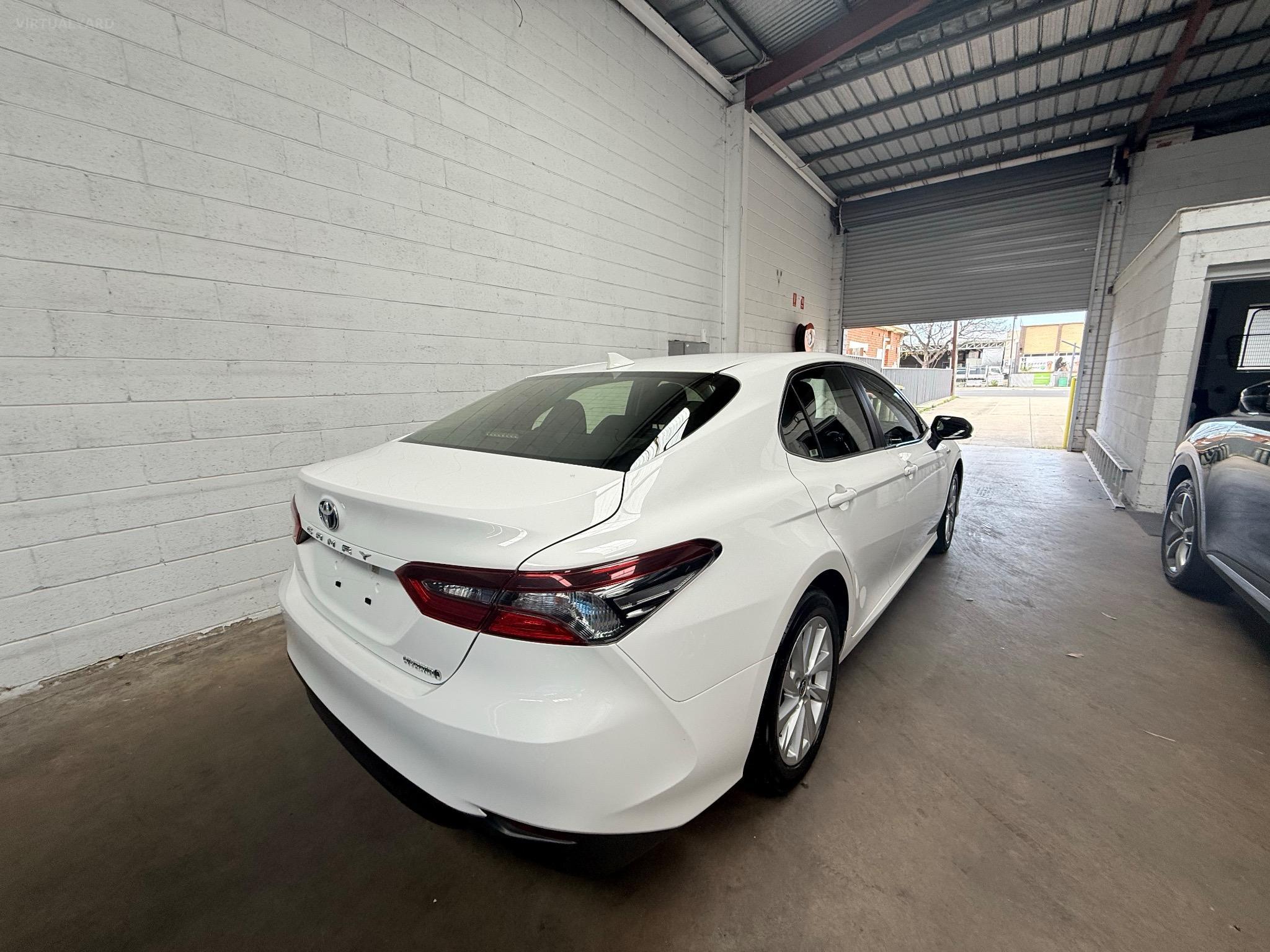 TOYOTA CAMRY