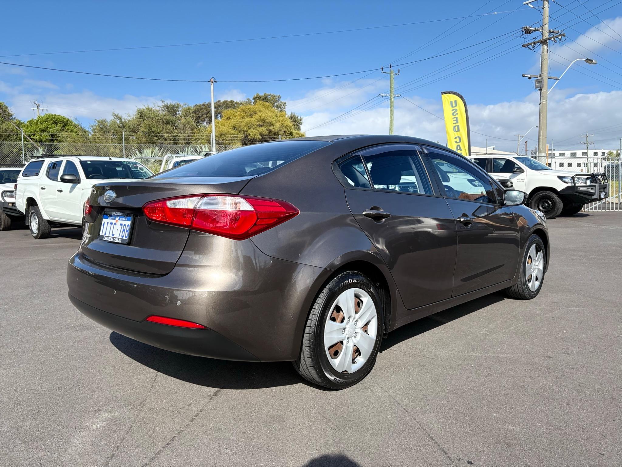 KIA CERATO