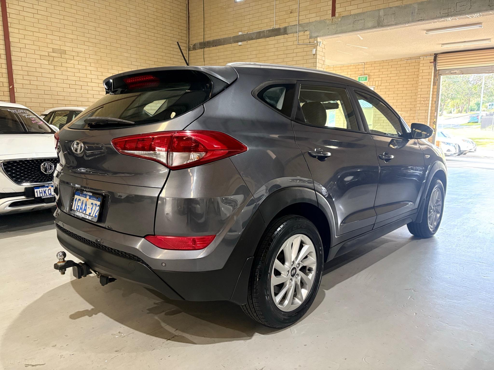 HYUNDAI TUCSON