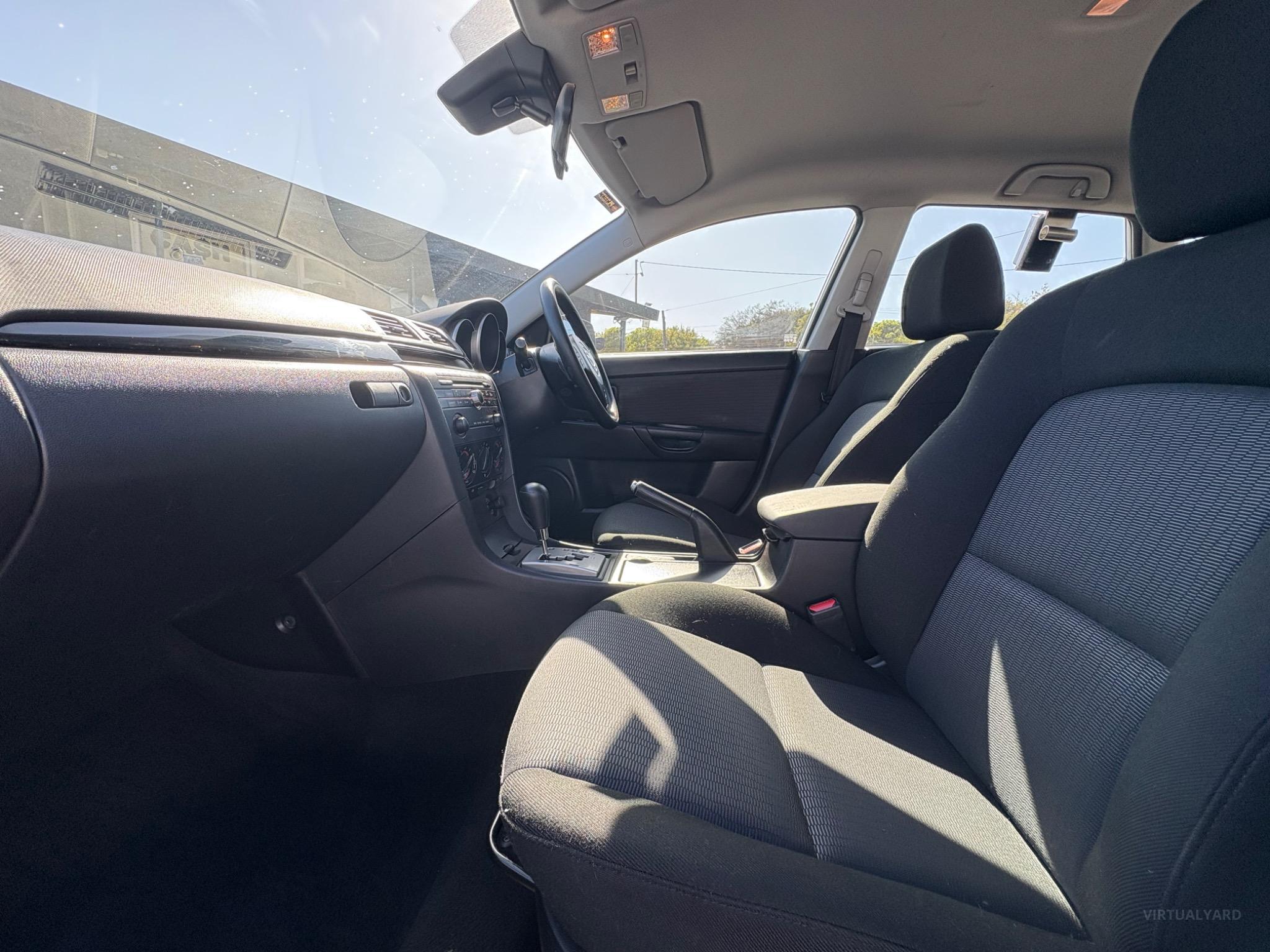 MAZDA MAZDA3