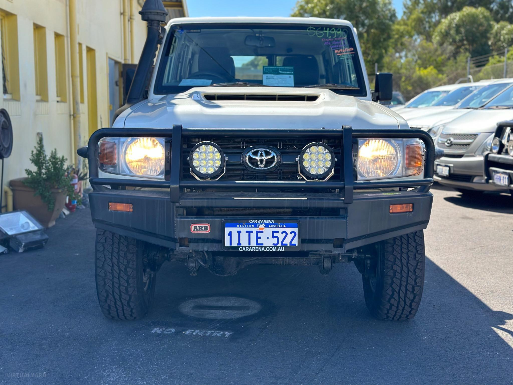 TOYOTA LANDCRUISER 70 SERIES