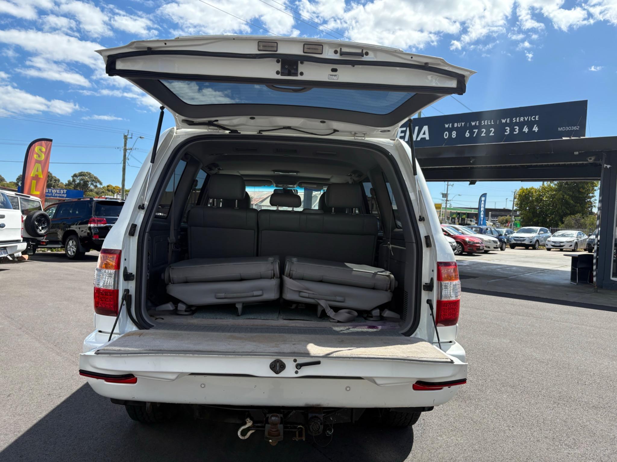 2006 TOYOTA LANDCRUISER SAHARA (4x4) UZJ100R UPGRADE for sale in