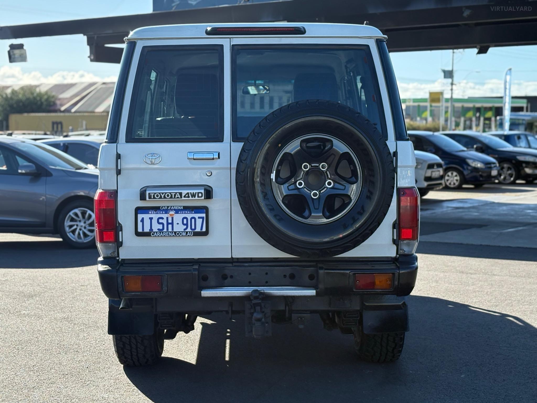 TOYOTA LANDCRUISER
