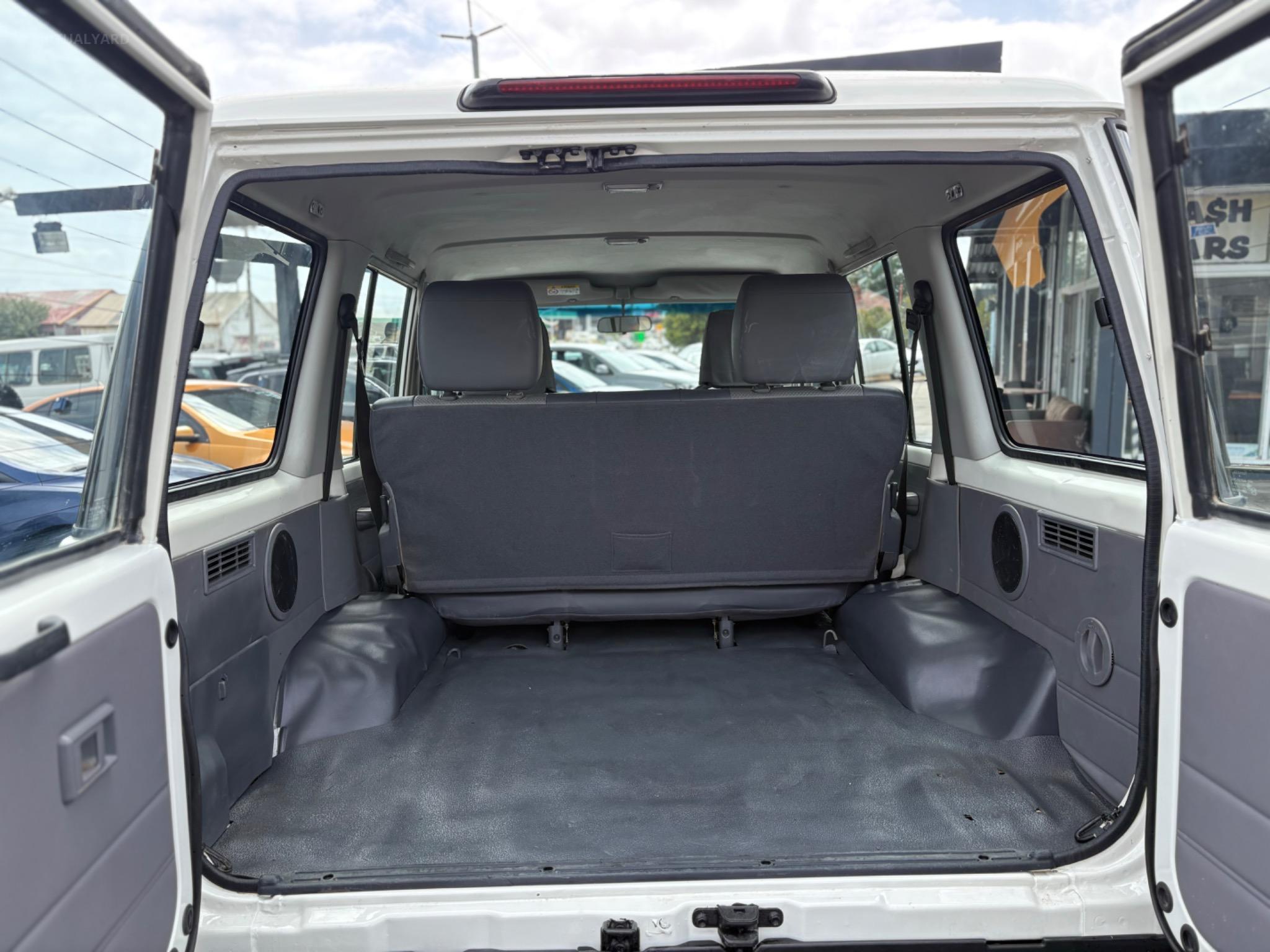 TOYOTA LANDCRUISER