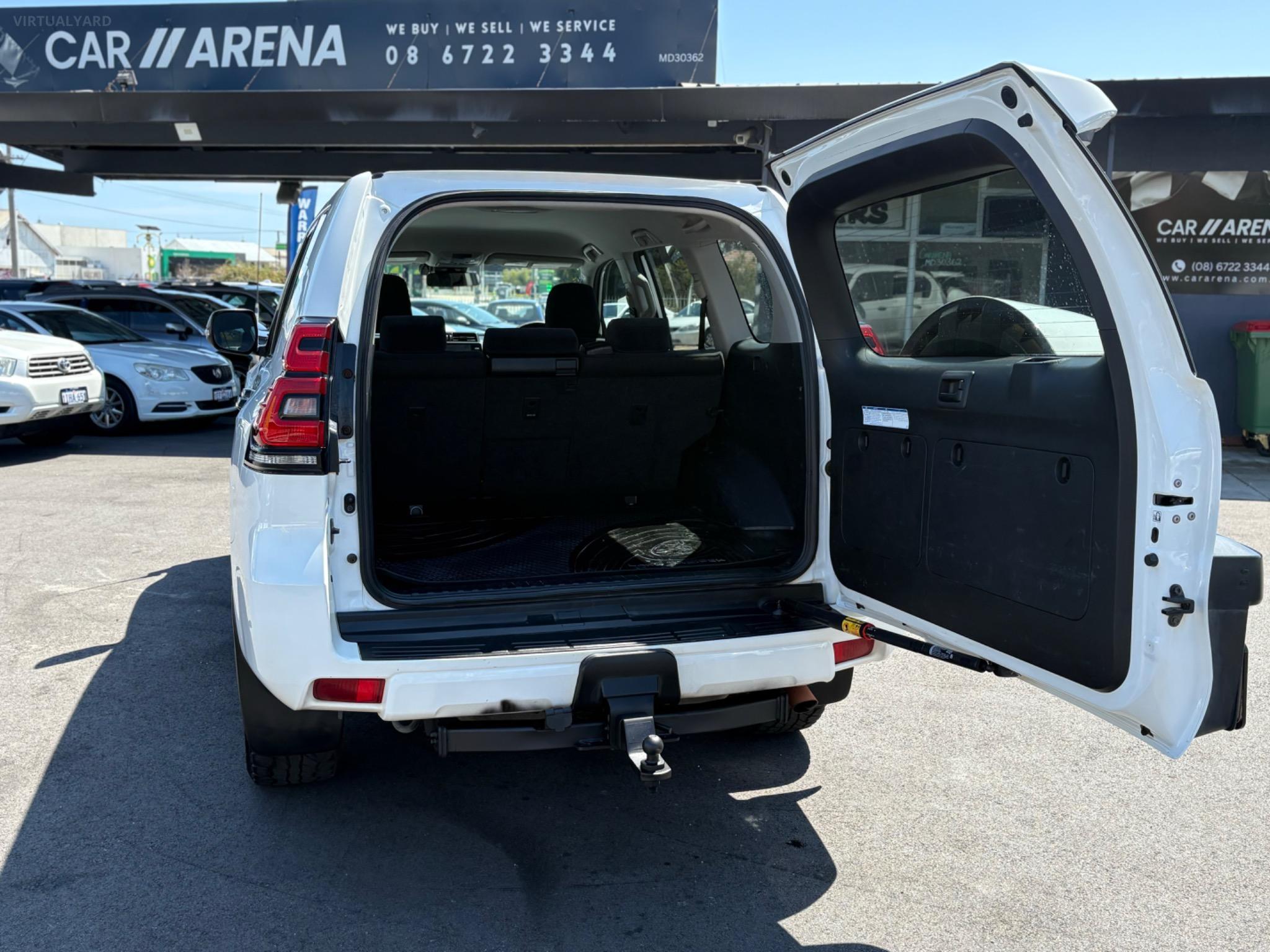 TOYOTA LANDCRUISER PRADO