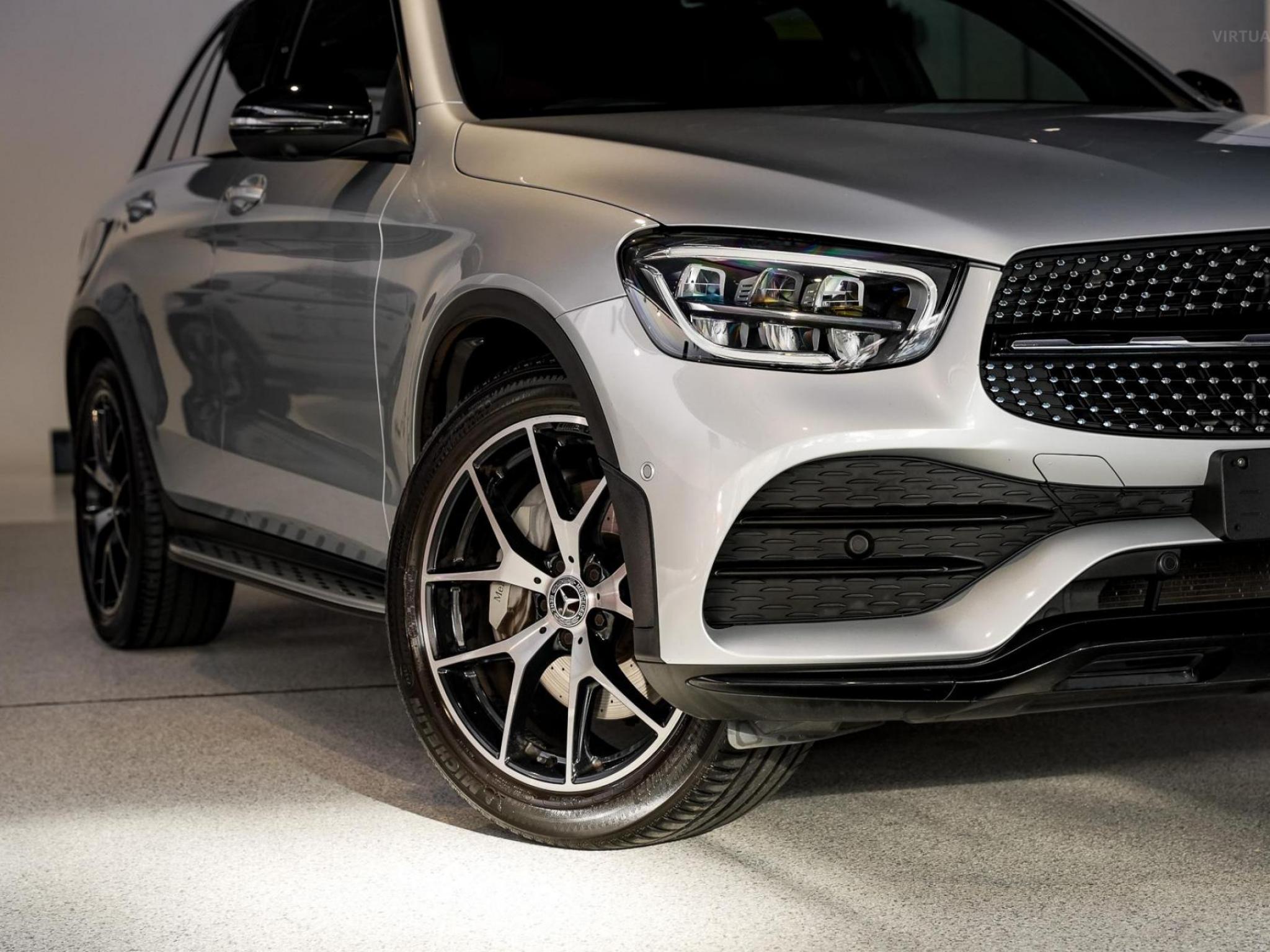 MERCEDES-BENZ GLC