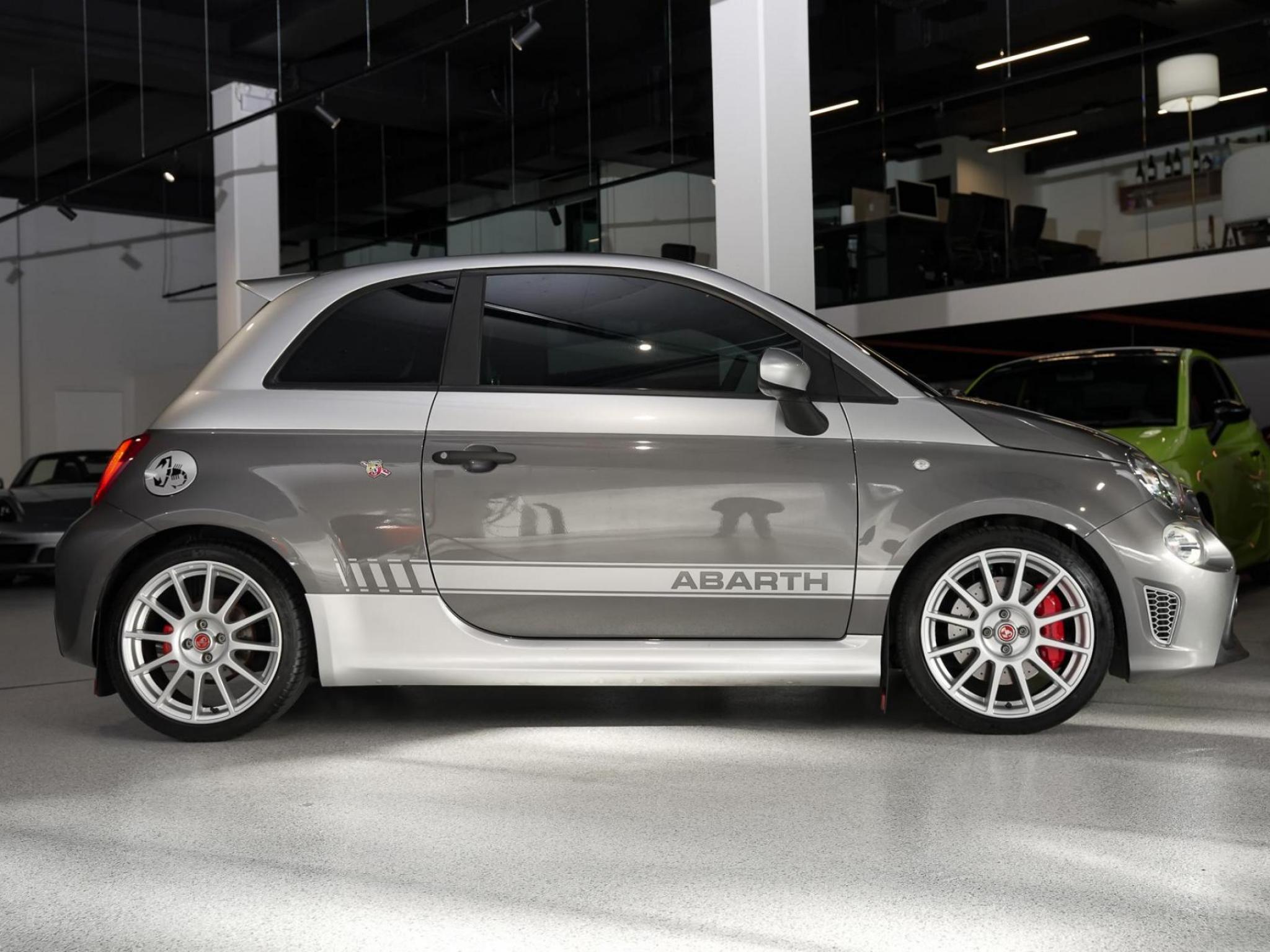 ABARTH 695