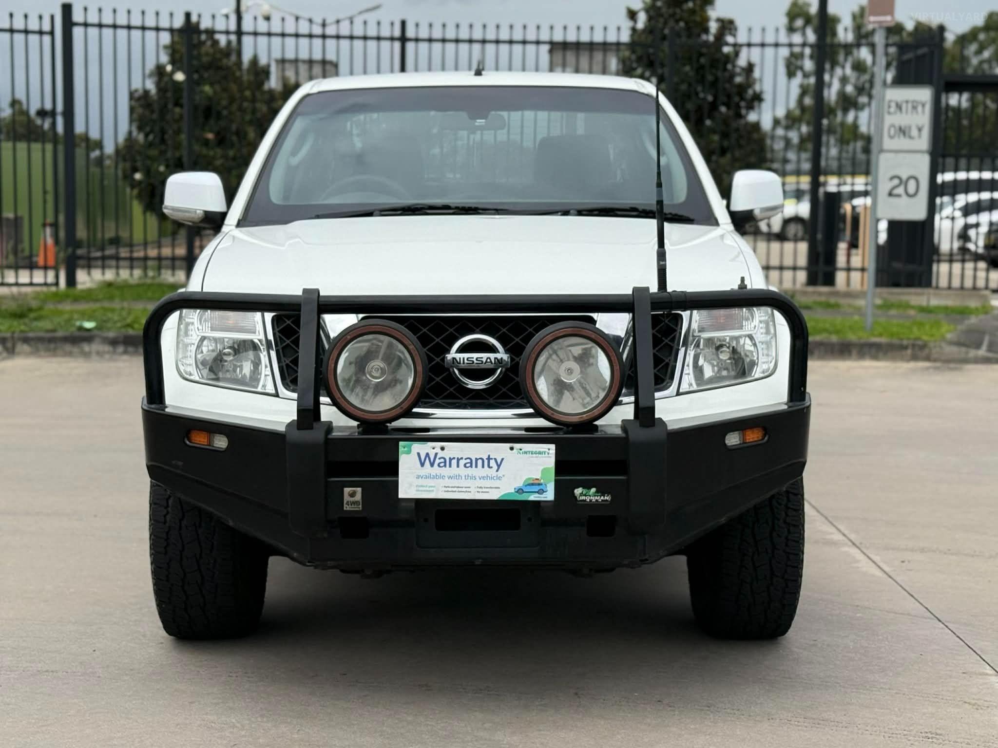 NISSAN NAVARA
