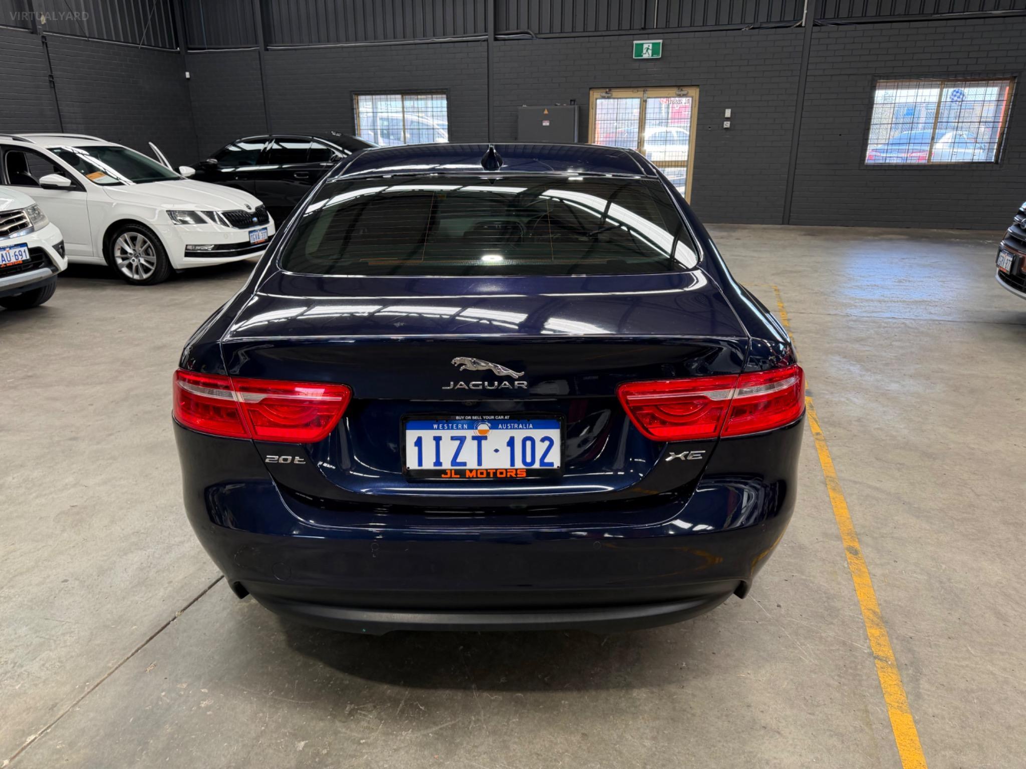 Jaguar XE