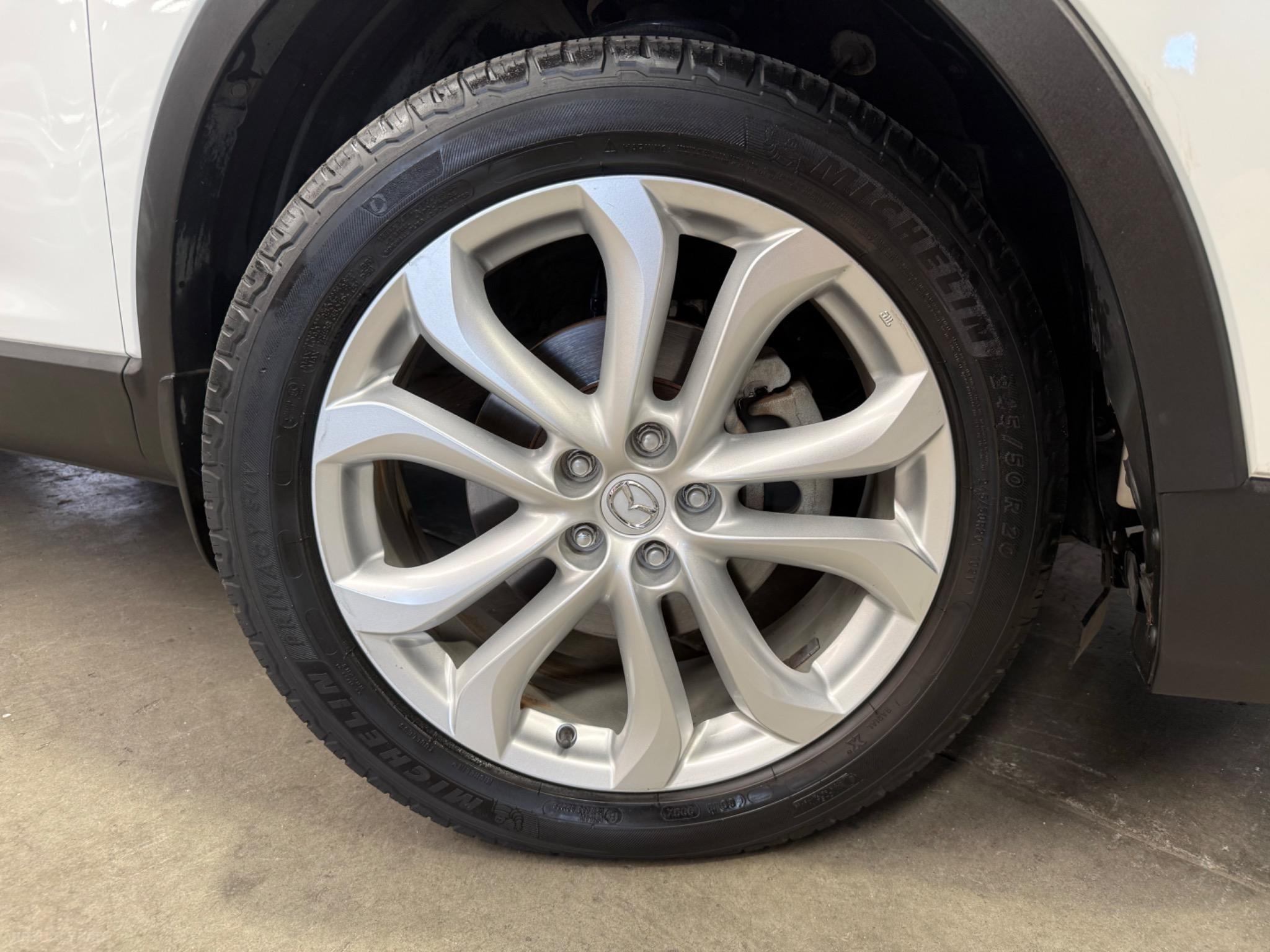 Mazda CX-9