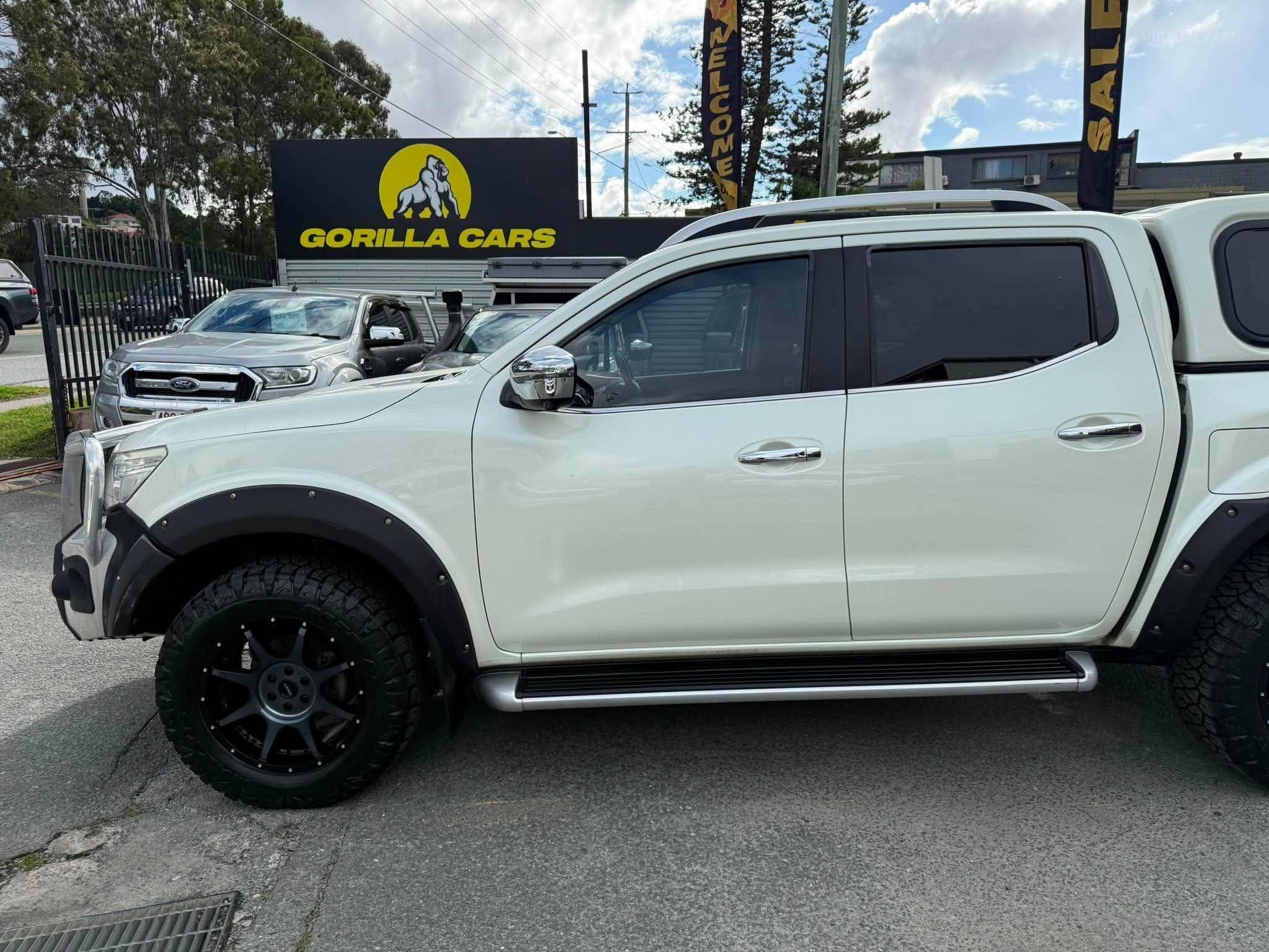 NISSAN NAVARA