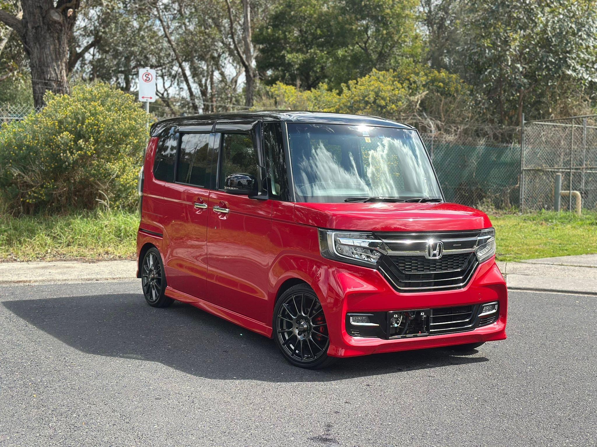 HONDA N-BOX