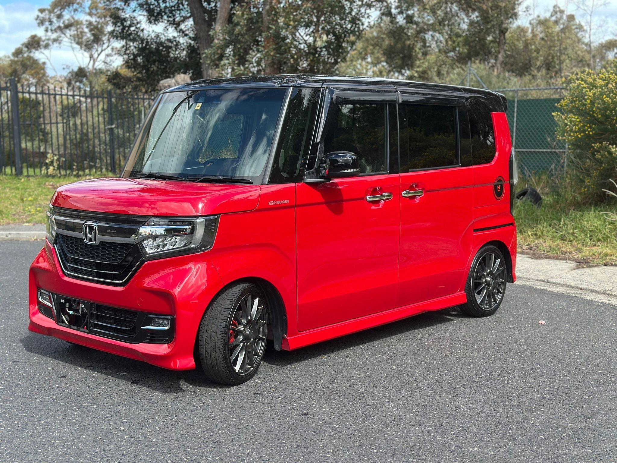 HONDA N-BOX