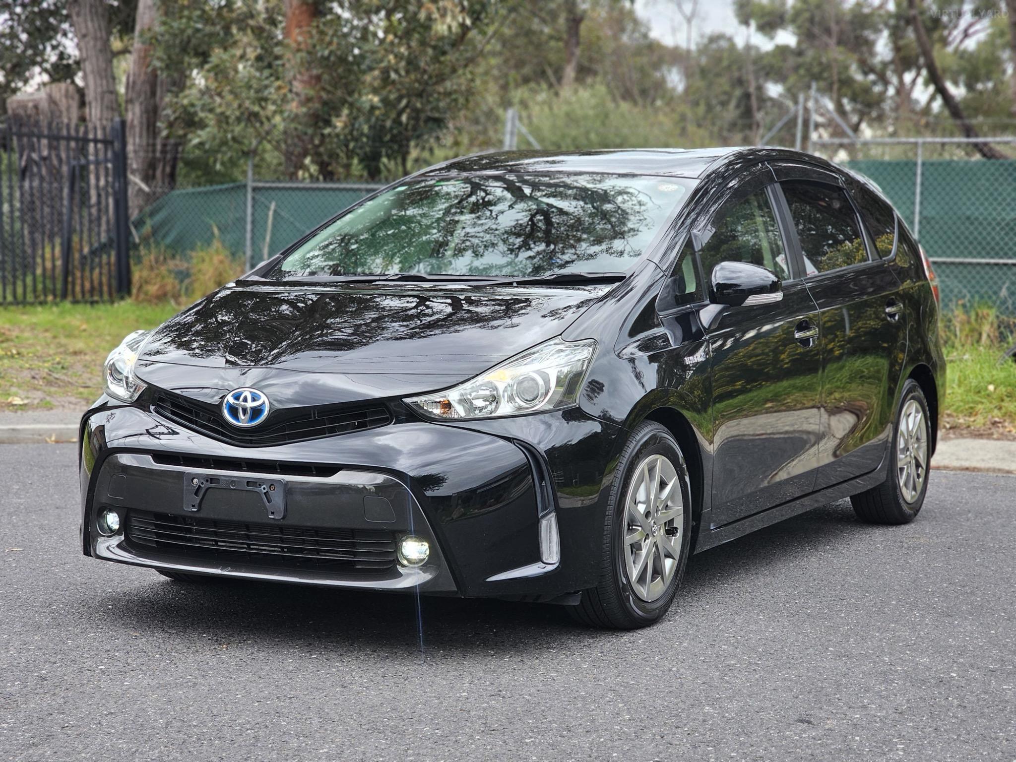 TOYOTA PRIUS ALPHA HYBRID