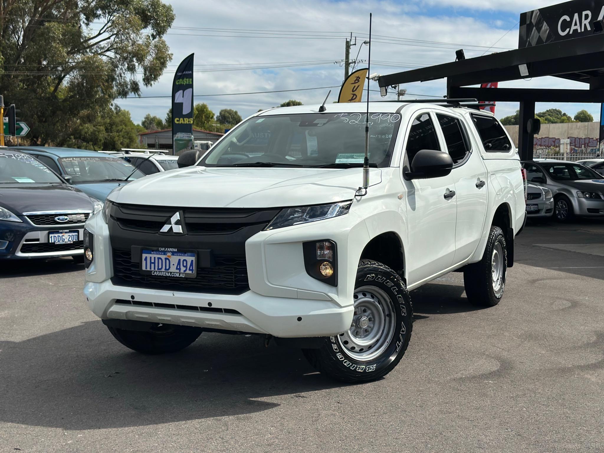 MITSUBISHI TRITON
