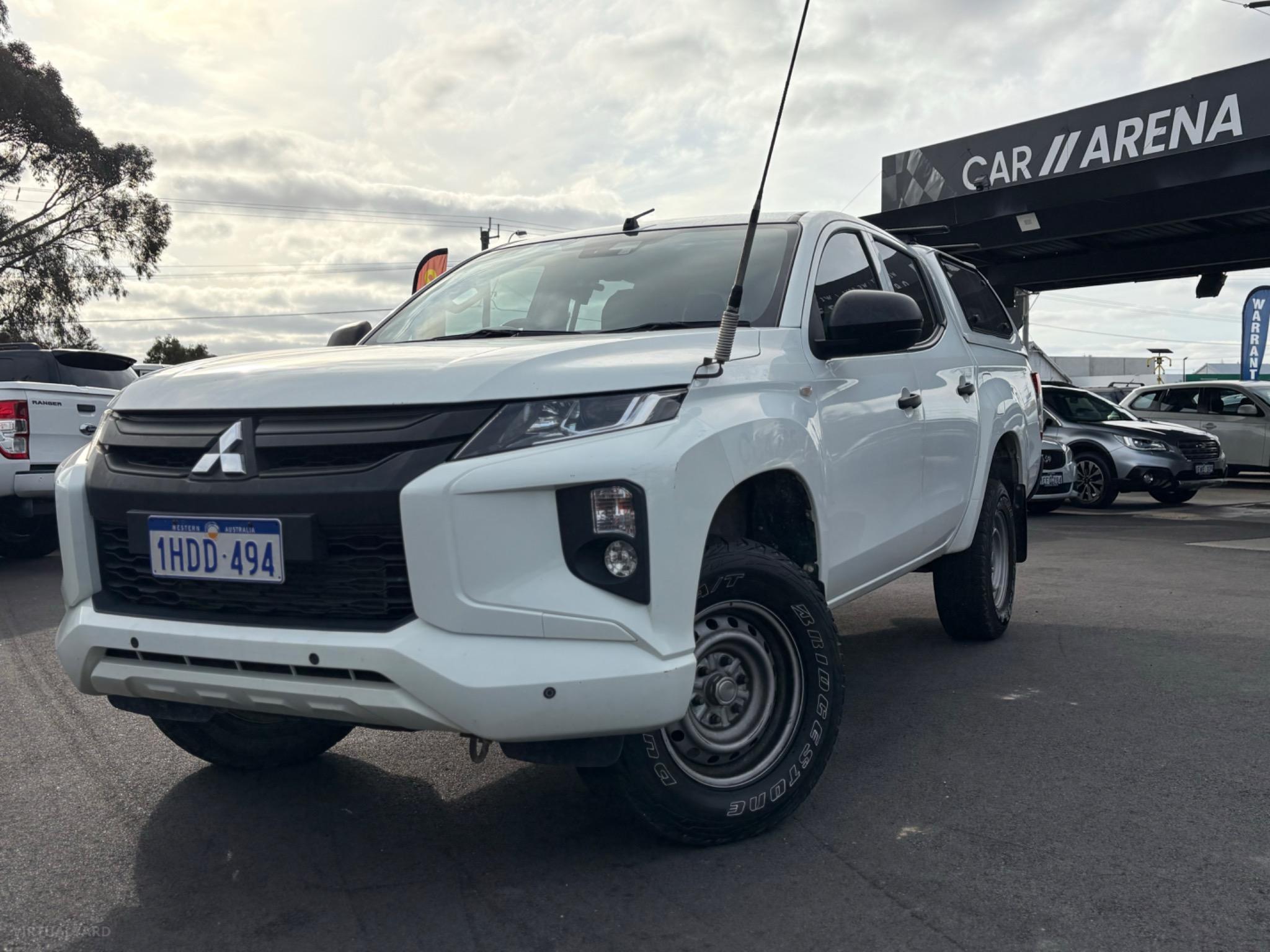 MITSUBISHI TRITON