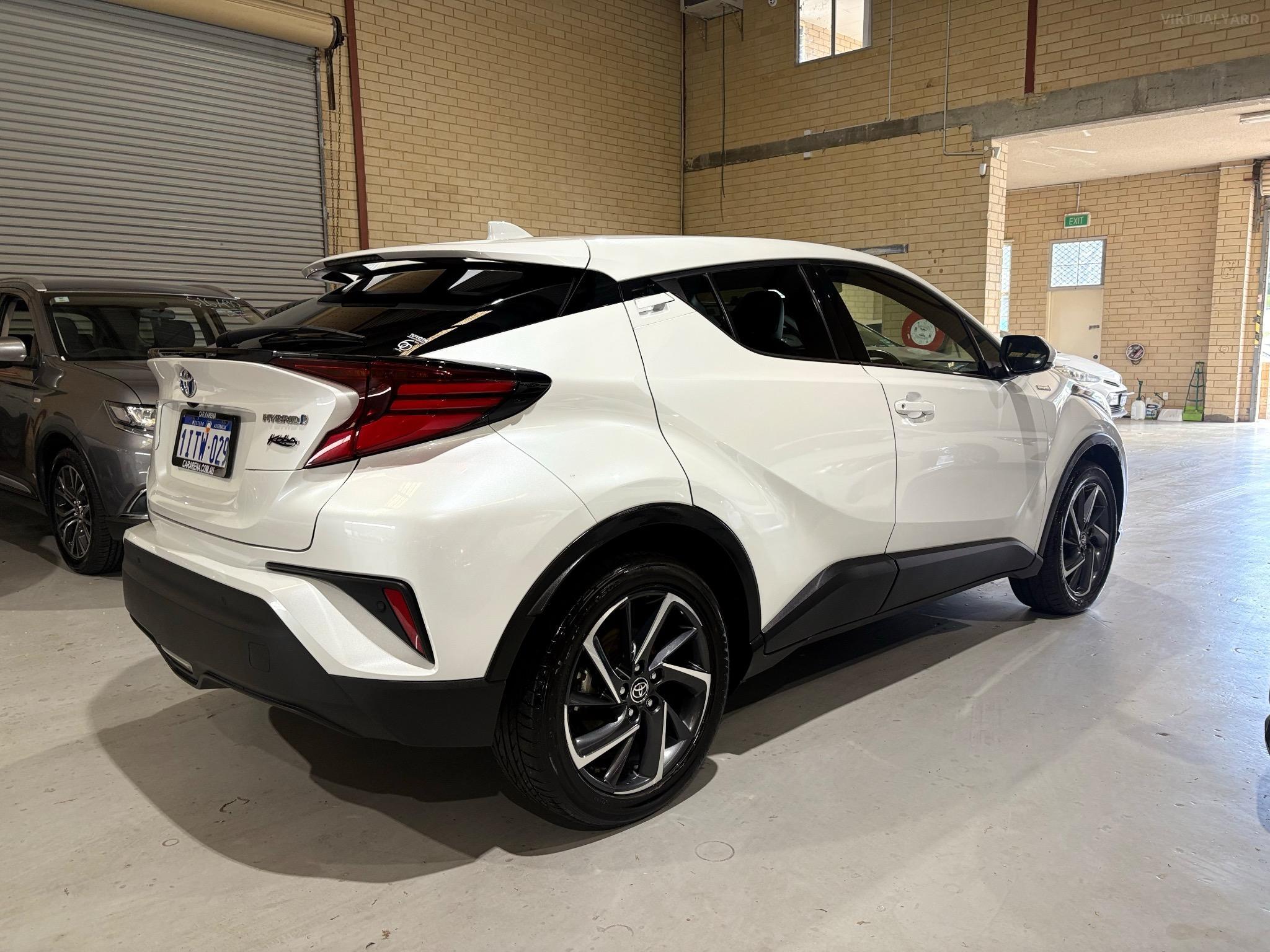 TOYOTA C-HR