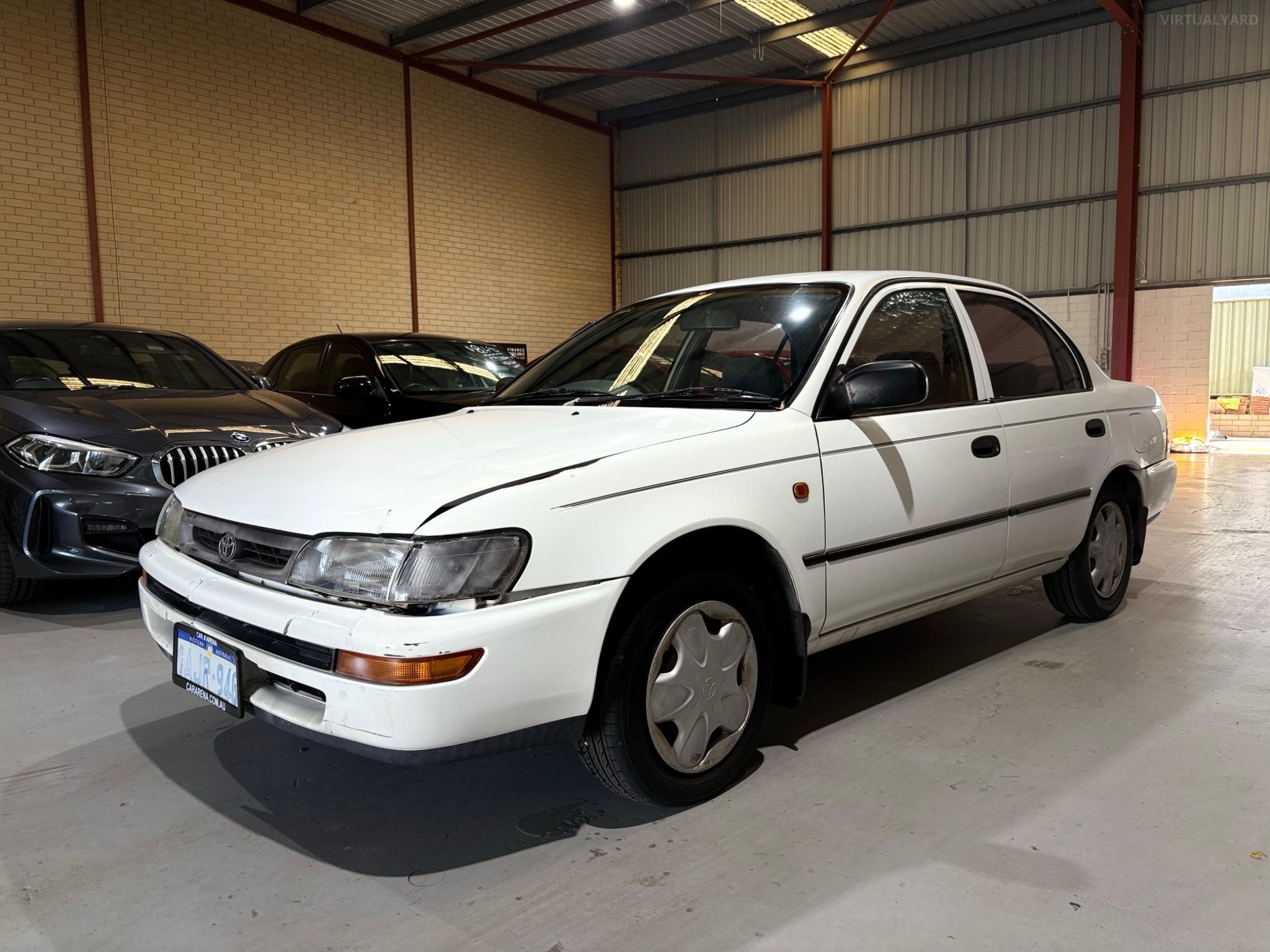 TOYOTA COROLLA