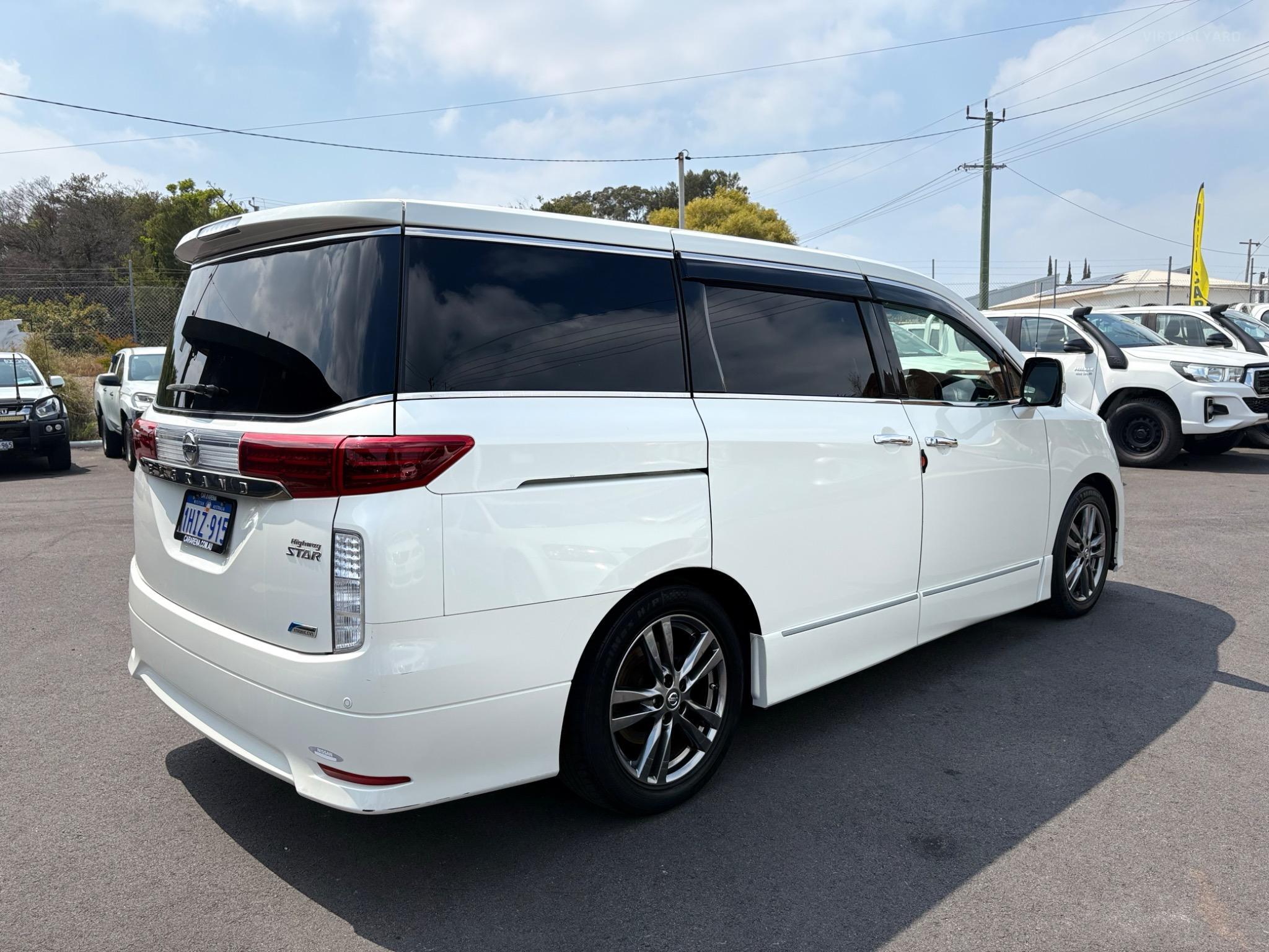 NISSAN ELGRAND
