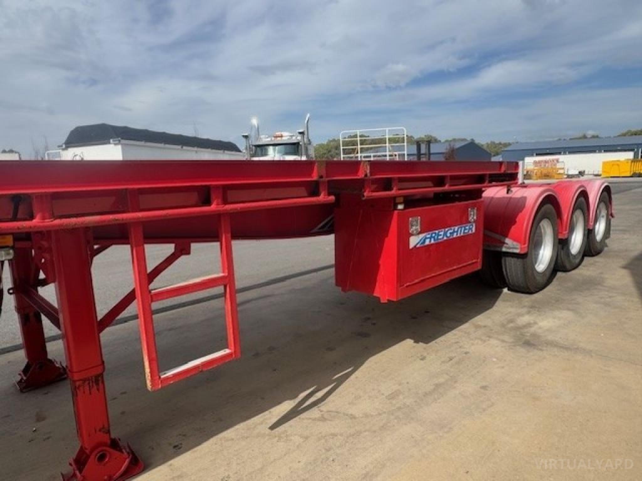 Maxitrans TRI-AXLE A TRAILER