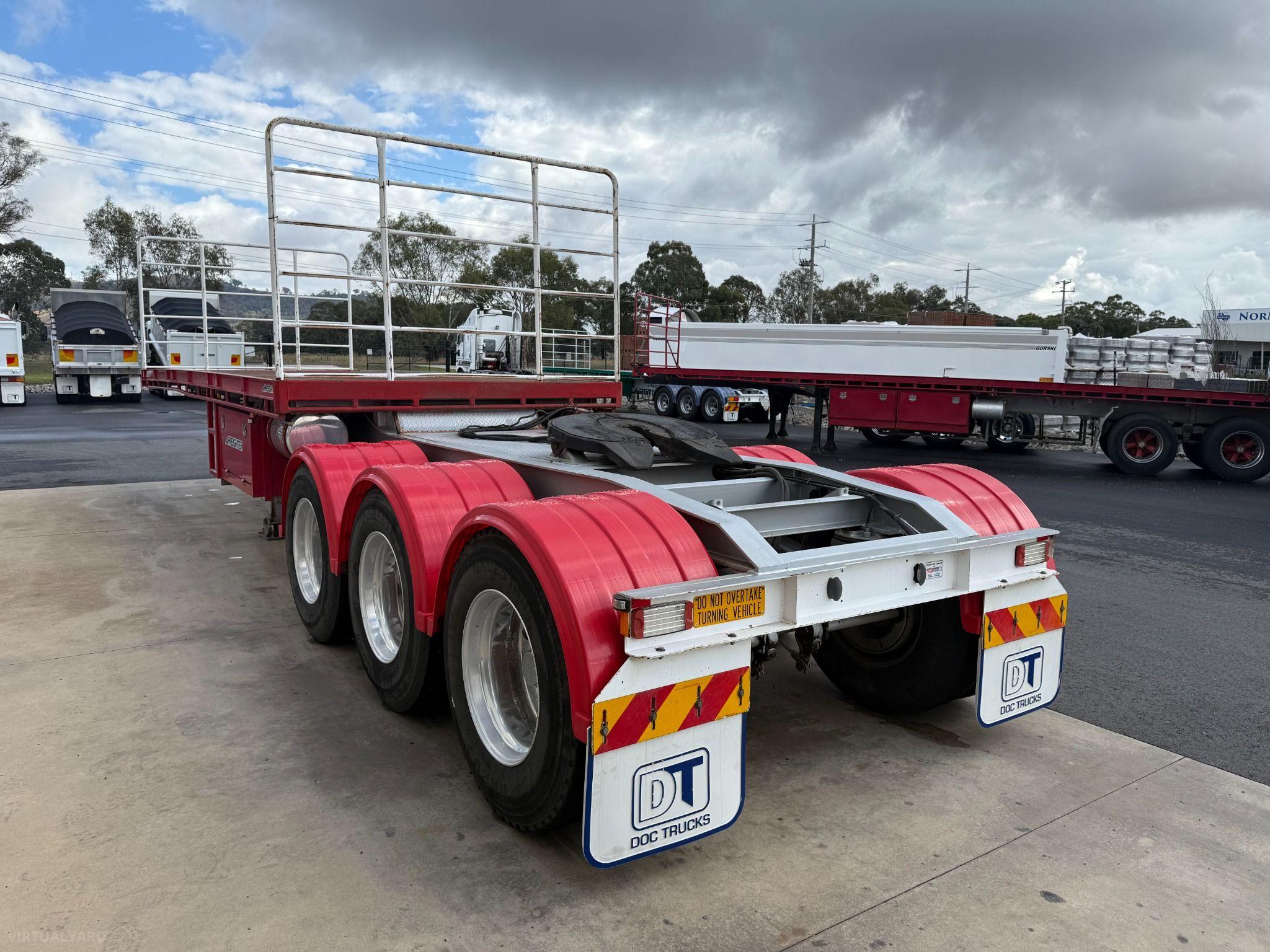 Maxitrans TRI AXLE A TRAILER