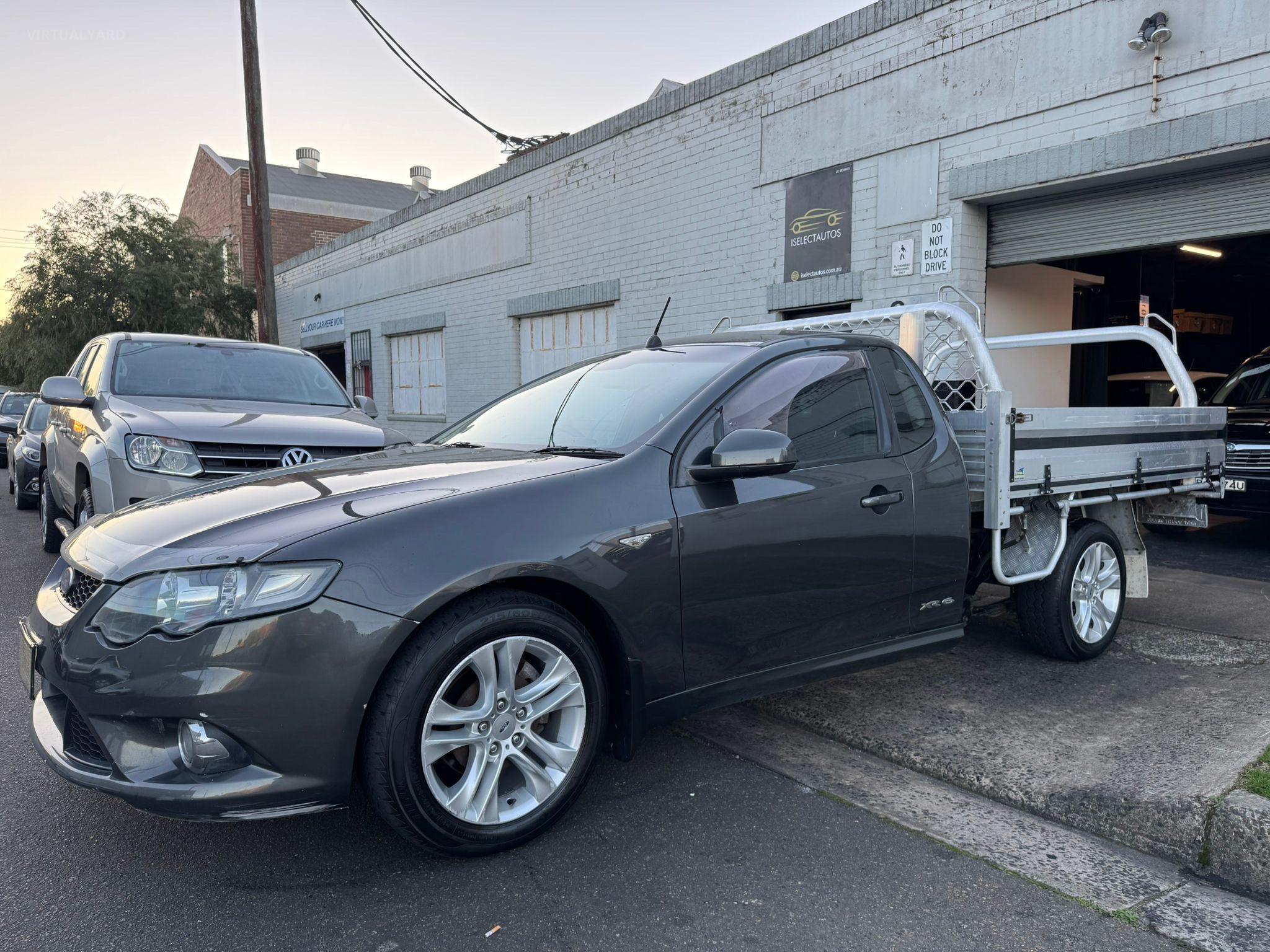 FORD FALCON