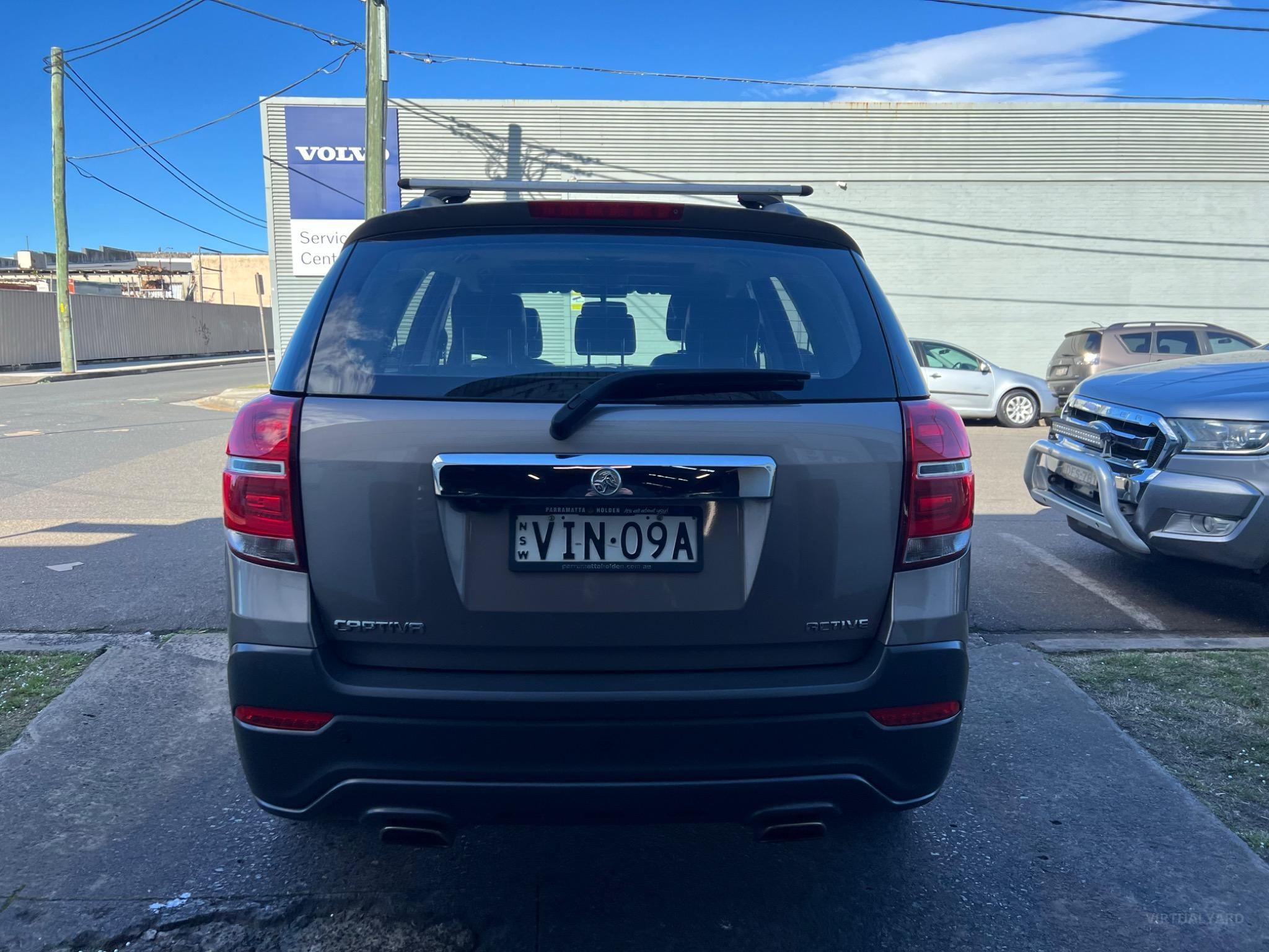 HOLDEN CAPTIVA