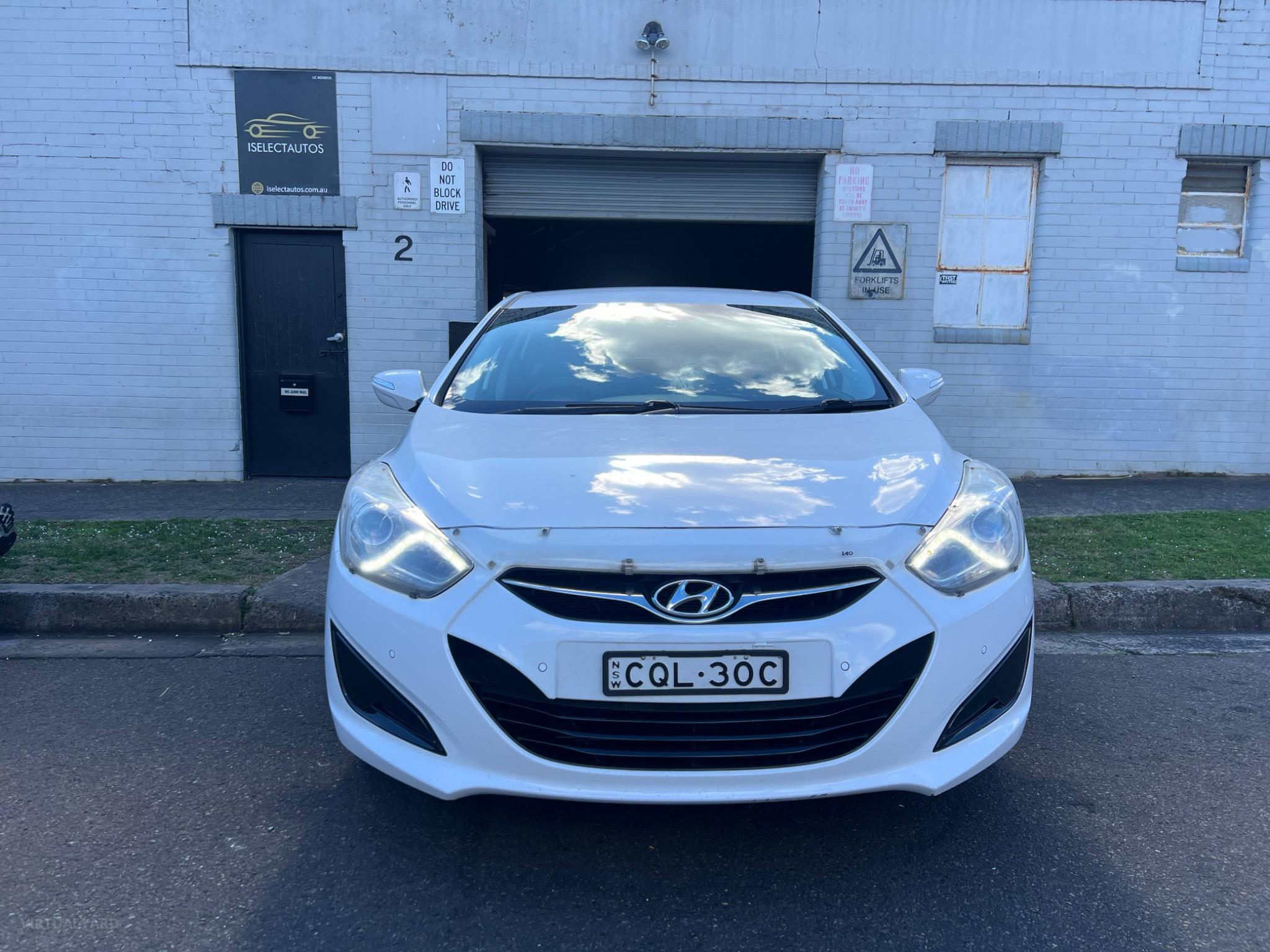 HYUNDAI i40