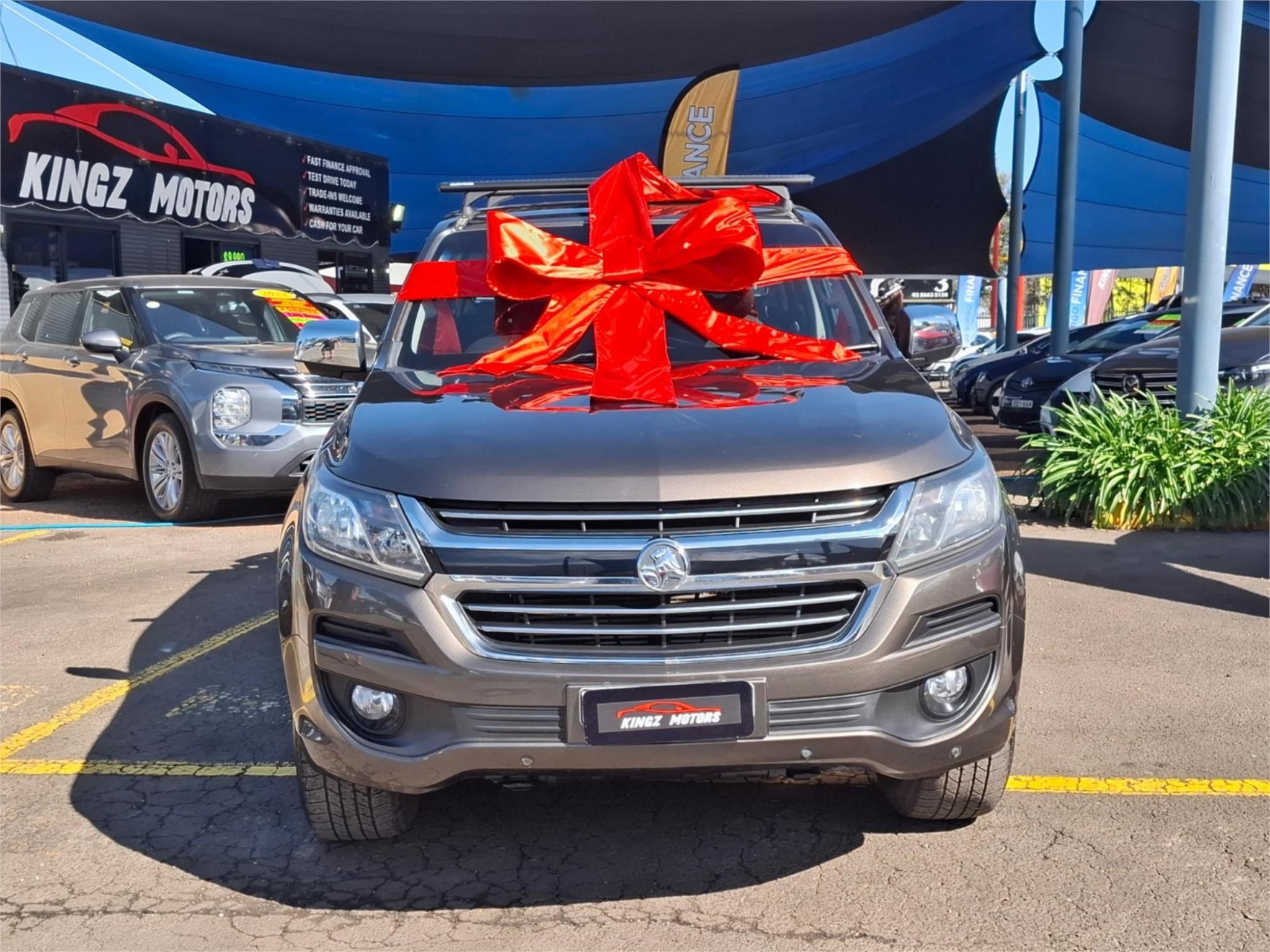 2017 HOLDEN COLORADO RG MY17 LTZ PICKUP CREW CAB 4DR SPTS AUTO 6SP 4X4 1029KG 2.8DT image 2