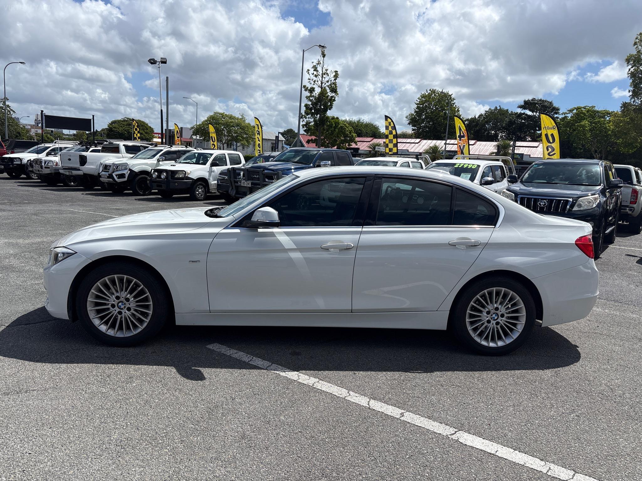 BMW 320i
