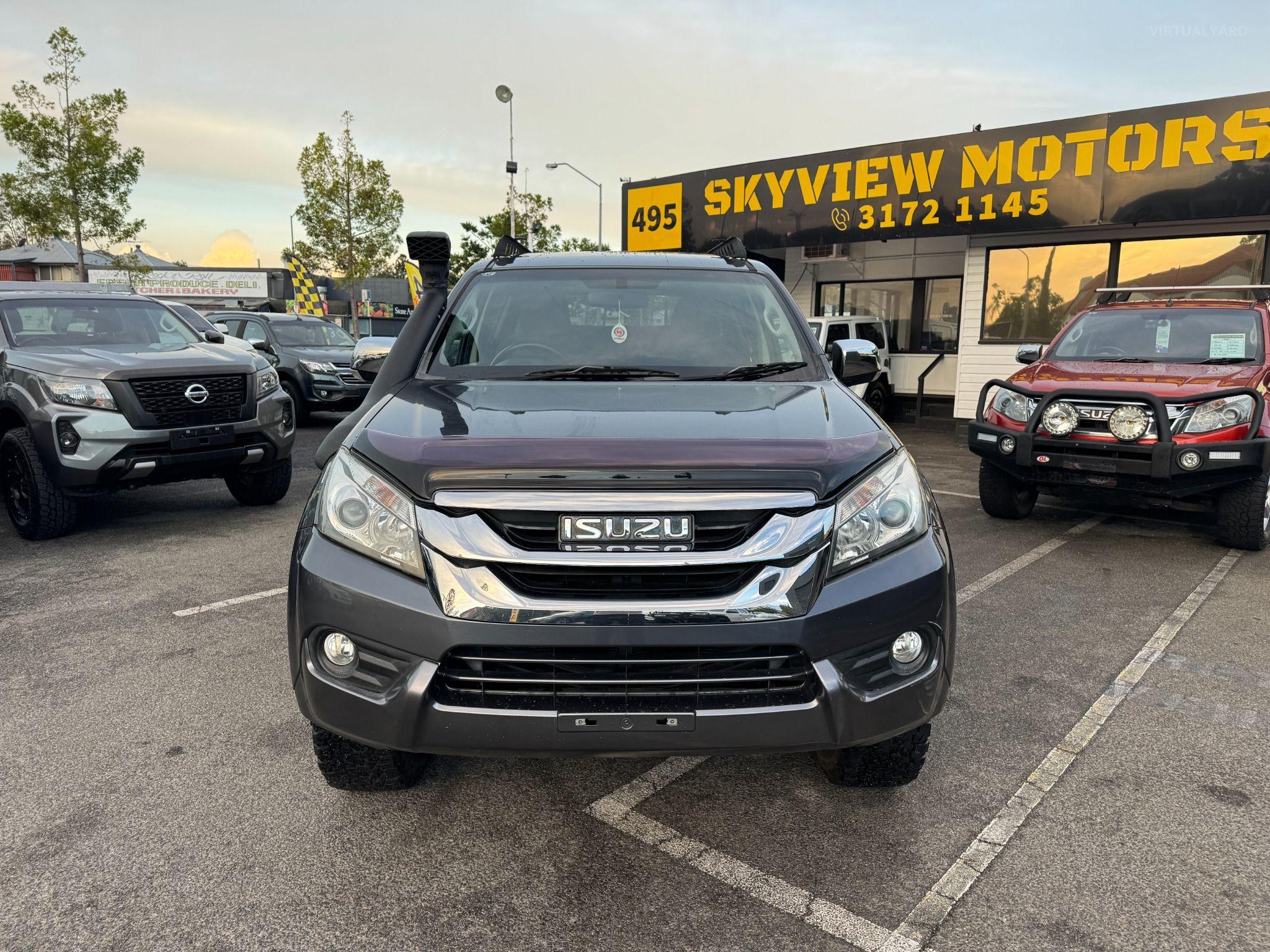 Isuzu MU-X