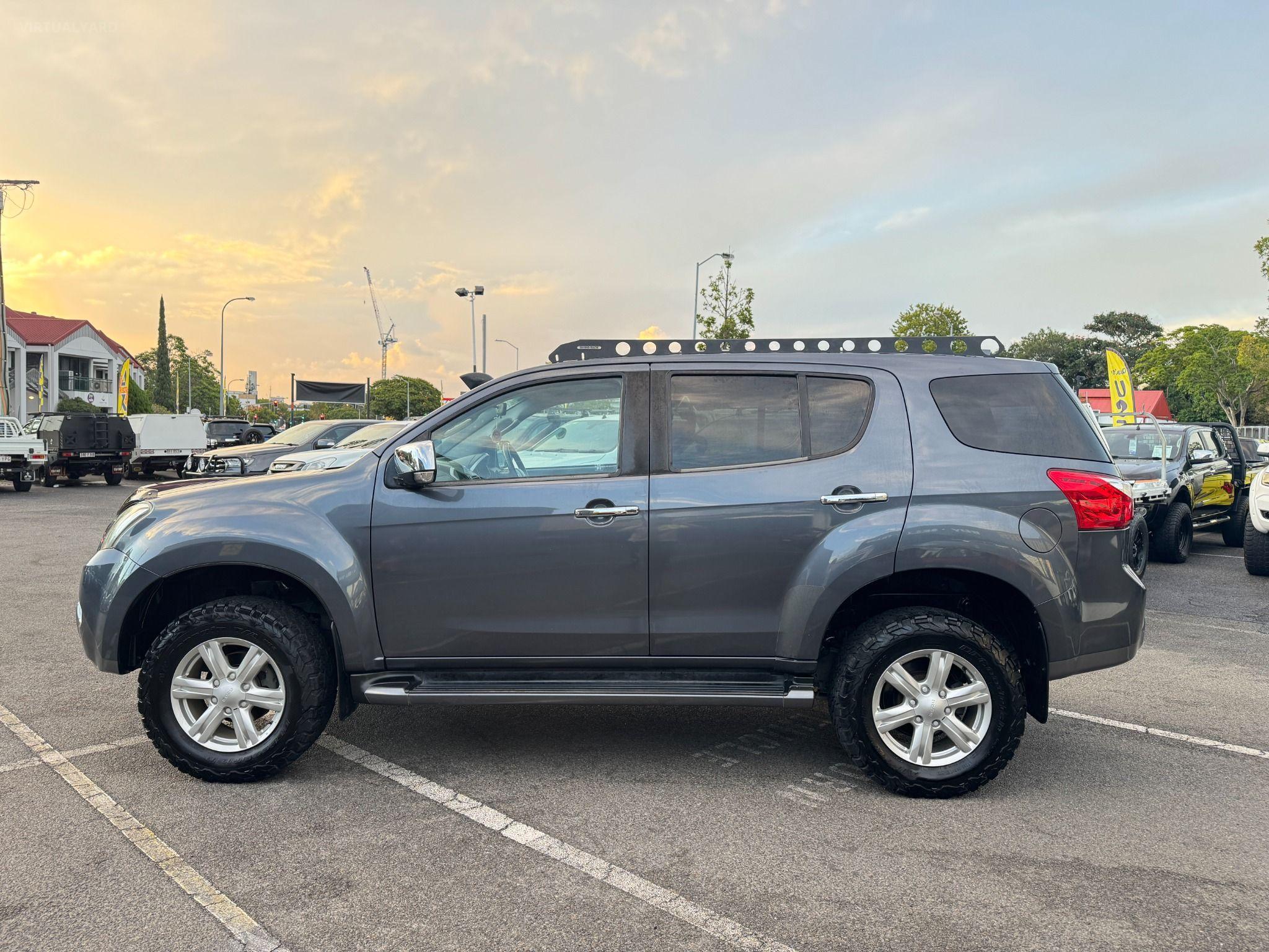 Isuzu MU-X