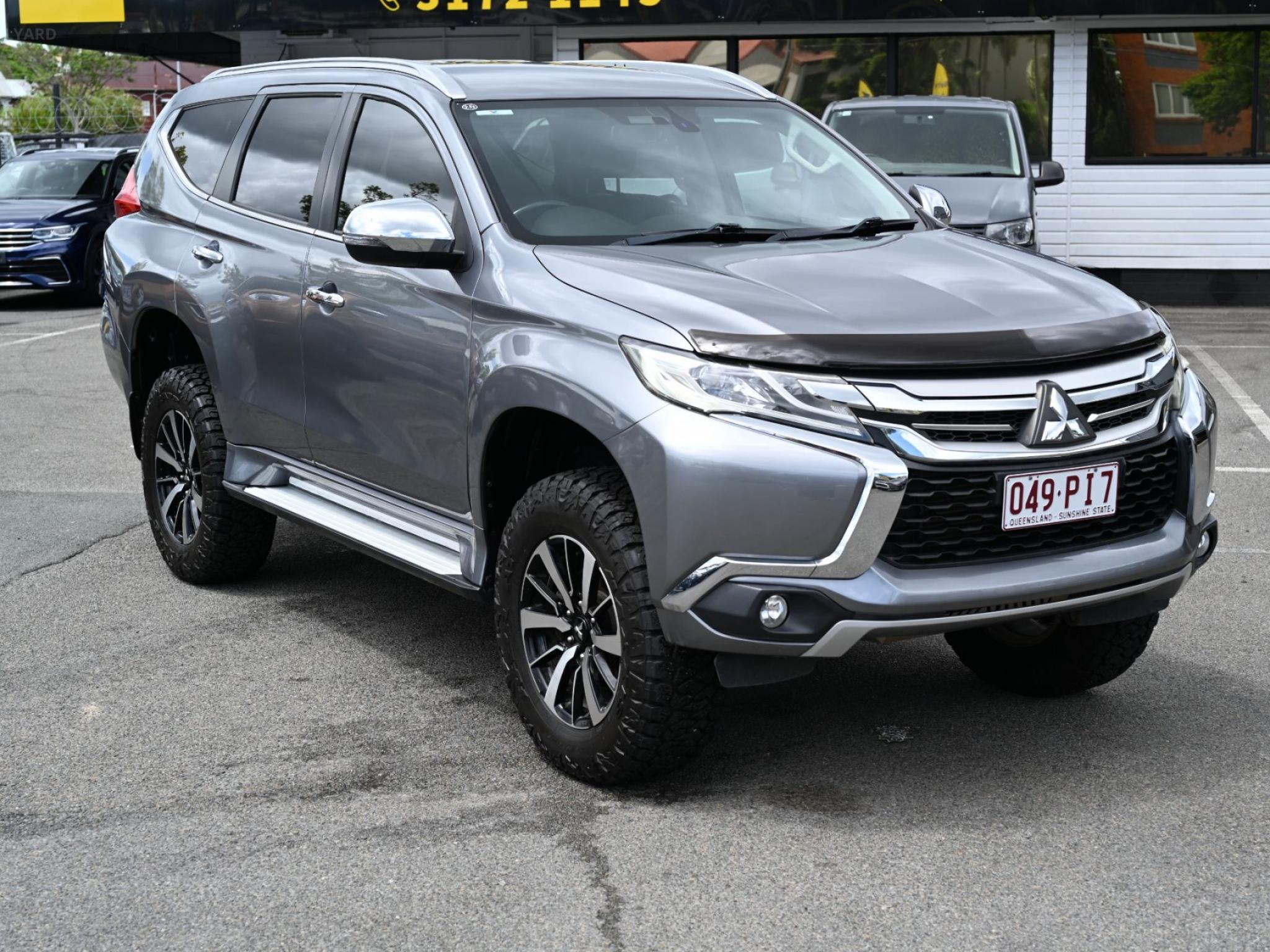 Mitsubishi Pajero Sports